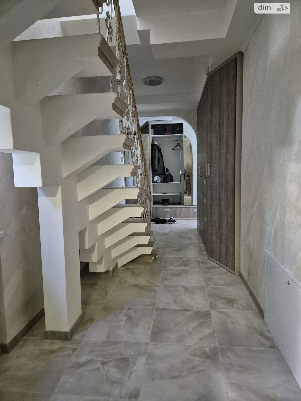 двоповерховий будинок з меблями, 120 кв. м, цегла. Продаж в Дніпрі, район Самарівка фото 1 двоповерховий будинок з меблями, 120 кв. м, цегла. Продаж в Дніпрі, район Самарівка фото 1