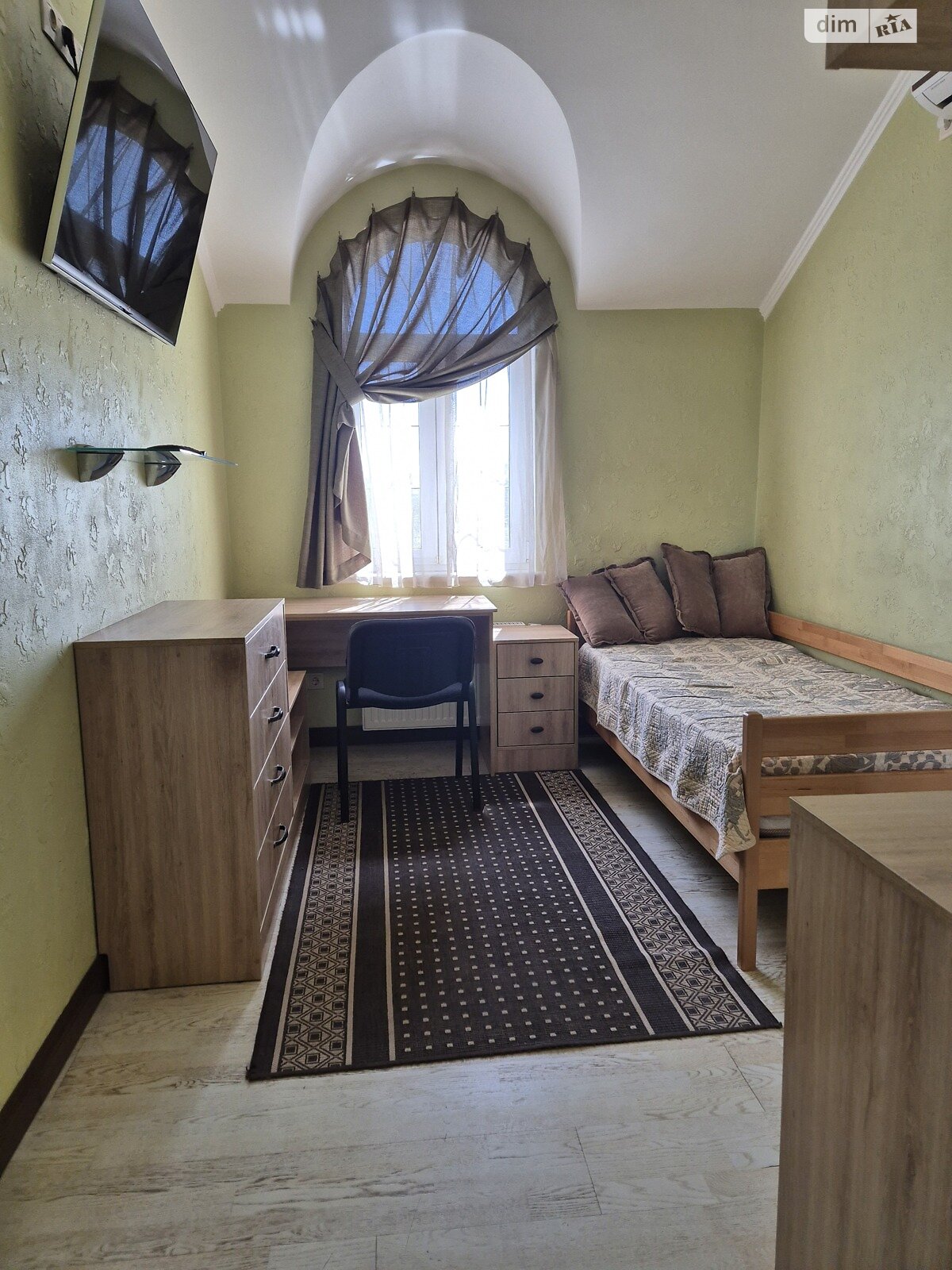 двоповерховий будинок з меблями, 120 кв. м, цегла. Продаж в Дніпрі, район Самарівка фото 1 двоповерховий будинок з меблями, 120 кв. м, цегла. Продаж в Дніпрі, район Самарівка фото 1