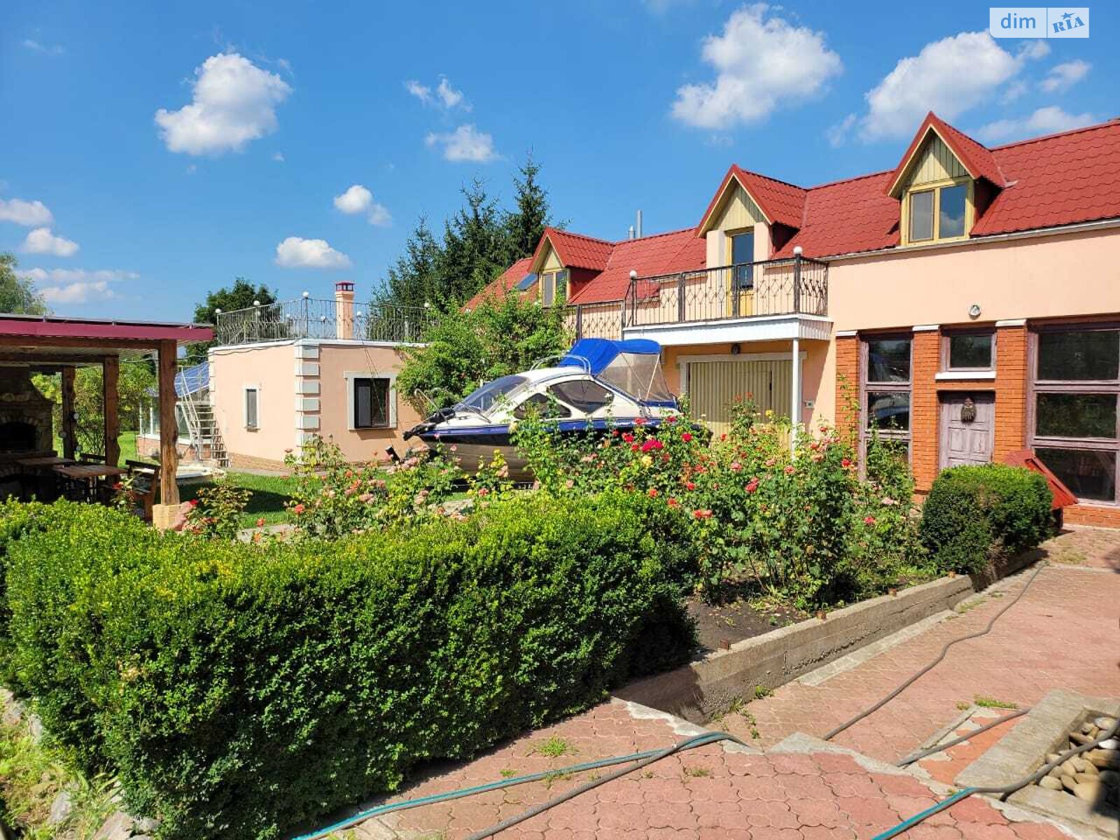 двухэтажный дом с мансардой, 200 кв. м, панель. Продажа в Днепре район Самарский фото 1 двухэтажный дом с мансардой, 200 кв. м, панель. Продажа в Днепре район Самарский фото 1