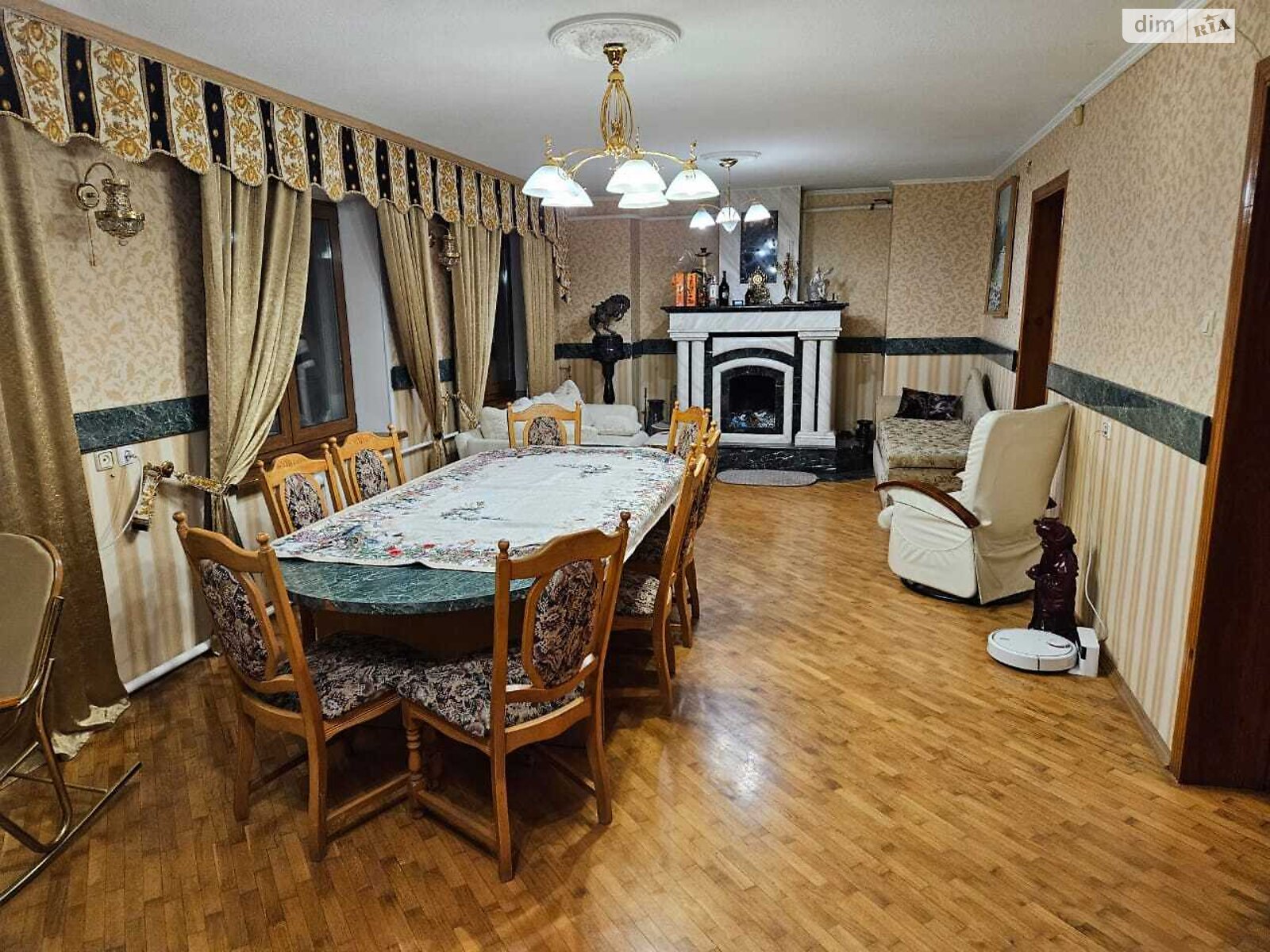 двухэтажный дом с мансардой, 200 кв. м, панель. Продажа в Днепре район Самарский фото 1 двухэтажный дом с мансардой, 200 кв. м, панель. Продажа в Днепре район Самарский фото 1
