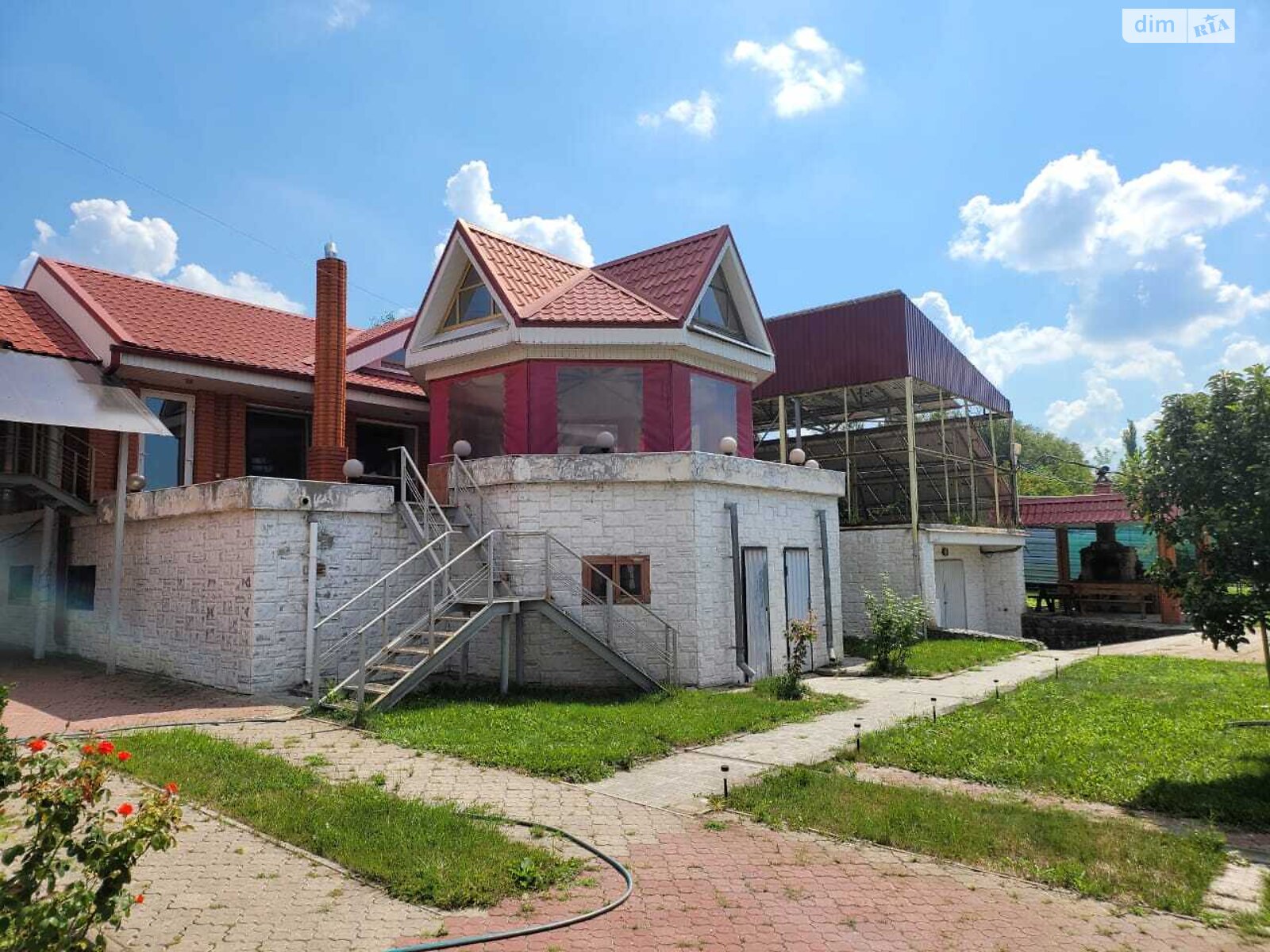 двухэтажный дом с мансардой, 200 кв. м, панель. Продажа в Днепре район Самарский фото 1 двухэтажный дом с мансардой, 200 кв. м, панель. Продажа в Днепре район Самарский фото 1