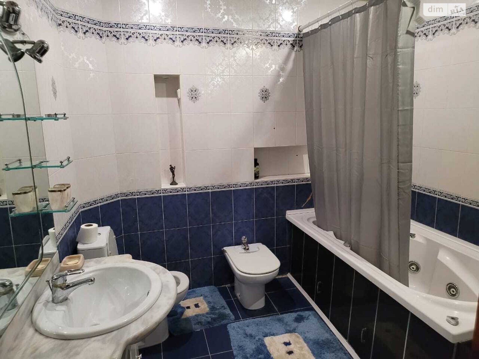 двухэтажный дом с мансардой, 200 кв. м, панель. Продажа в Днепре район Самарский фото 1 двухэтажный дом с мансардой, 200 кв. м, панель. Продажа в Днепре район Самарский фото 1