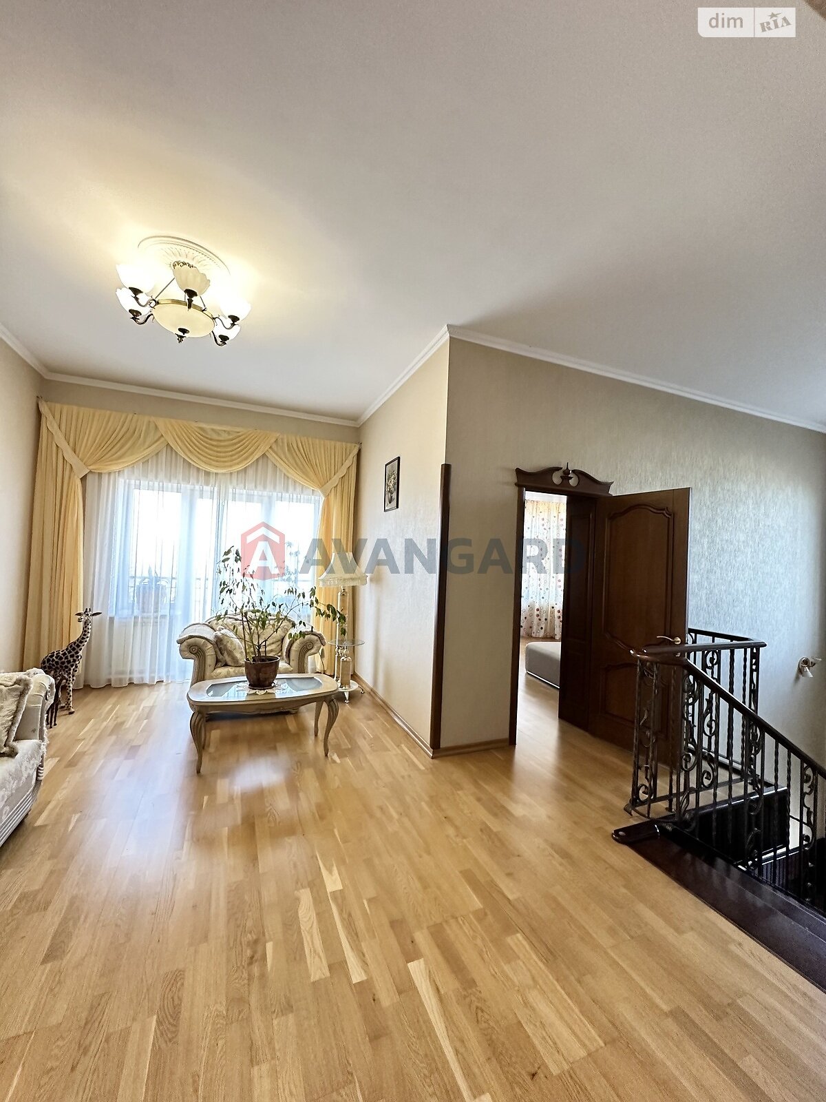 двухэтажный дом, 472 кв. м, кирпич. Продажа в Днепре район Самарский фото 1