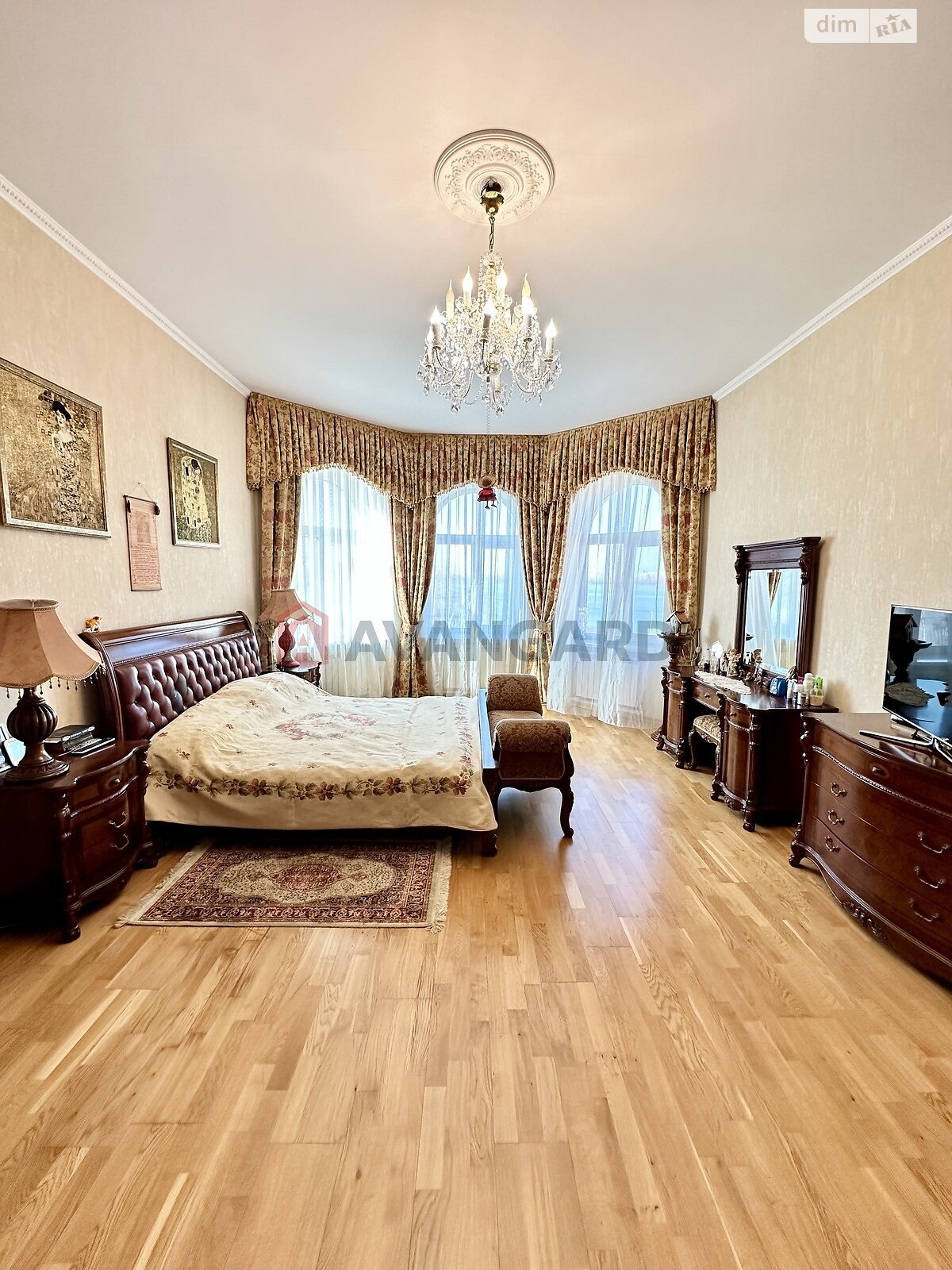 двухэтажный дом, 472 кв. м, кирпич. Продажа в Днепре район Самарский фото 1