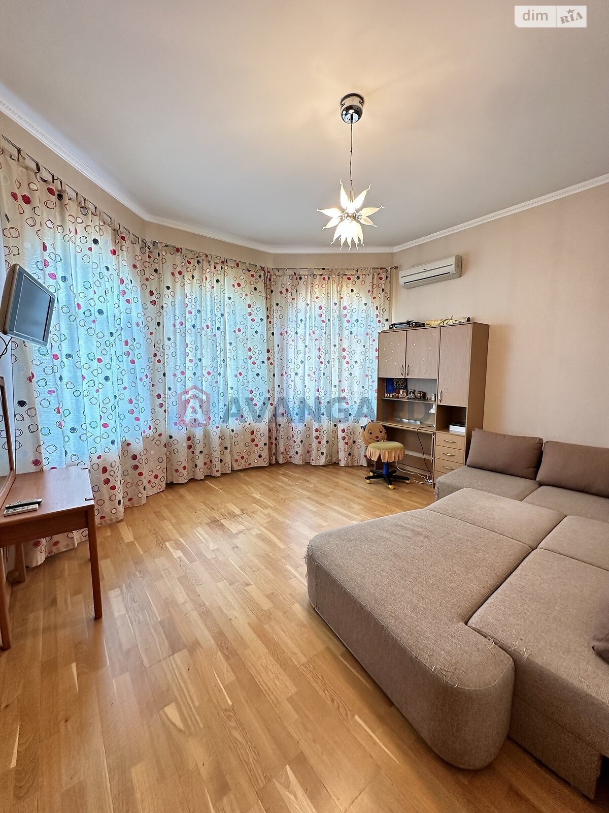 двухэтажный дом, 472 кв. м, кирпич. Продажа в Днепре район Самарский фото 1