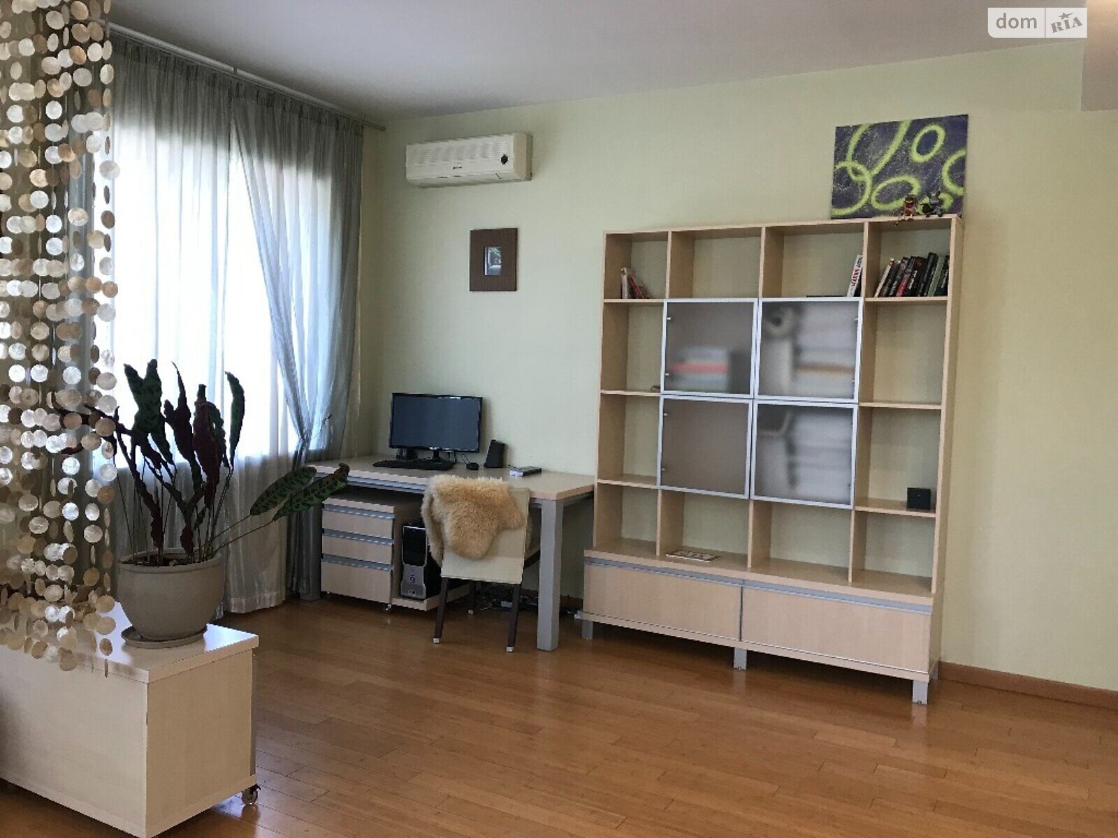 двухэтажный дом с балконом, 290 кв. м, кирпич. Продажа в Днепре район Шевченковский фото 1