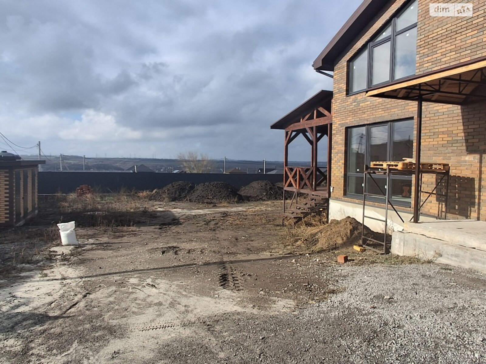 двухэтажный дом с отоплением, 175.6 кв. м, кирпич. Продажа в Днепре район Шевченковский фото 1 двухэтажный дом с отоплением, 175.6 кв. м, кирпич. Продажа в Днепре район Шевченковский фото 1