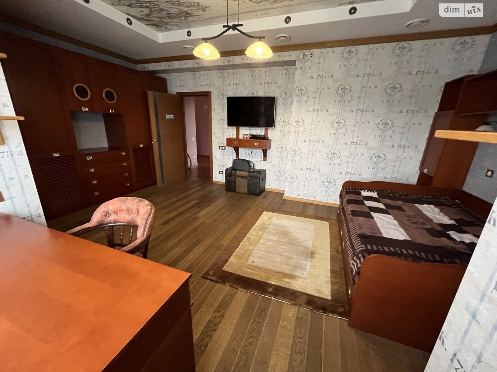 двоповерховий будинок з гаражем, 424 кв. м, кирпич. Продаж в Дніпрі, район Шевченківський фото 1 двоповерховий будинок з гаражем, 424 кв. м, кирпич. Продаж в Дніпрі, район Шевченківський фото 1