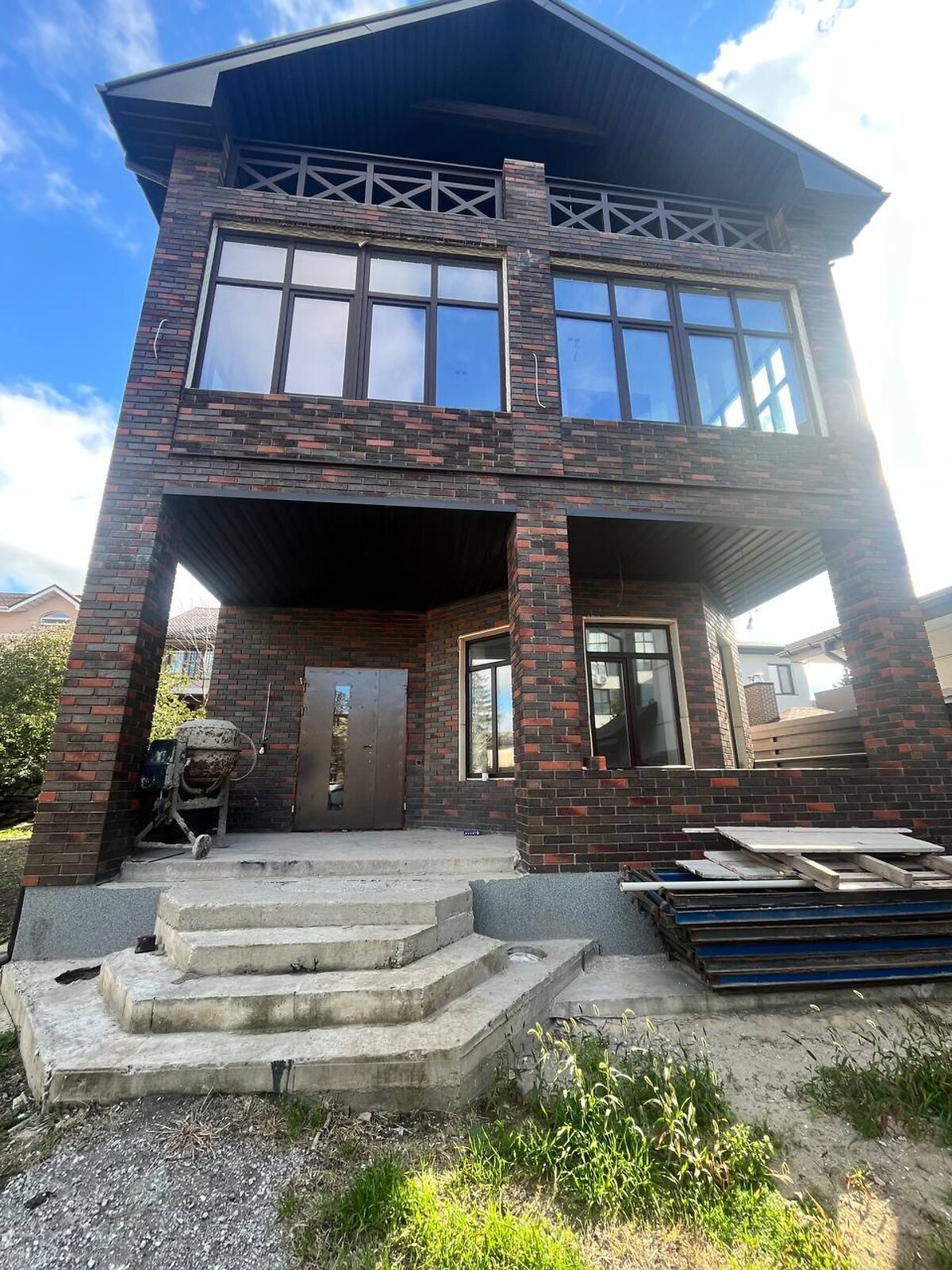 двухэтажный дом, 179 кв. м, кирпич. Продажа в Днепре район Шевченковский фото 1 двухэтажный дом, 179 кв. м, кирпич. Продажа в Днепре район Шевченковский фото 1