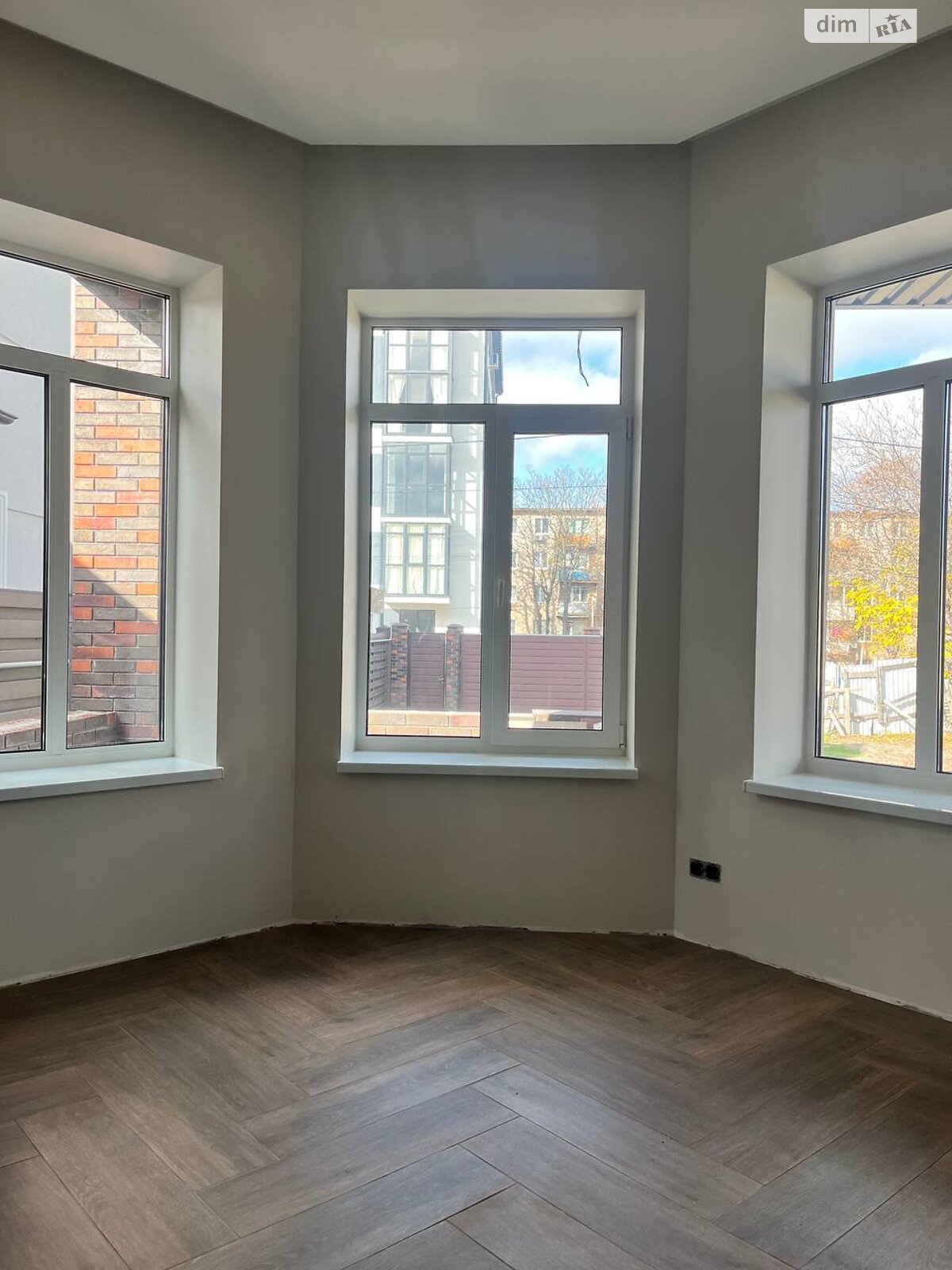 двухэтажный дом, 179 кв. м, кирпич. Продажа в Днепре район Шевченковский фото 1 двухэтажный дом, 179 кв. м, кирпич. Продажа в Днепре район Шевченковский фото 1