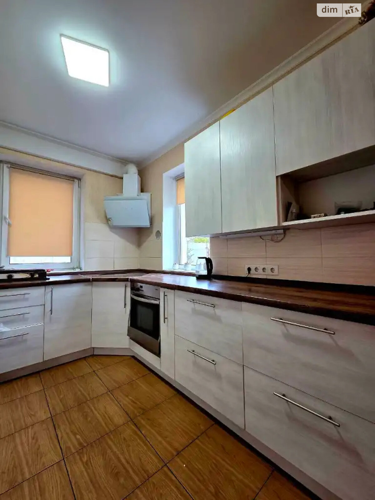 двухэтажный дом с отоплением, 152 кв. м, газобетон. Продажа в Днепре район Шевченковский фото 1 двухэтажный дом с отоплением, 152 кв. м, газобетон. Продажа в Днепре район Шевченковский фото 1