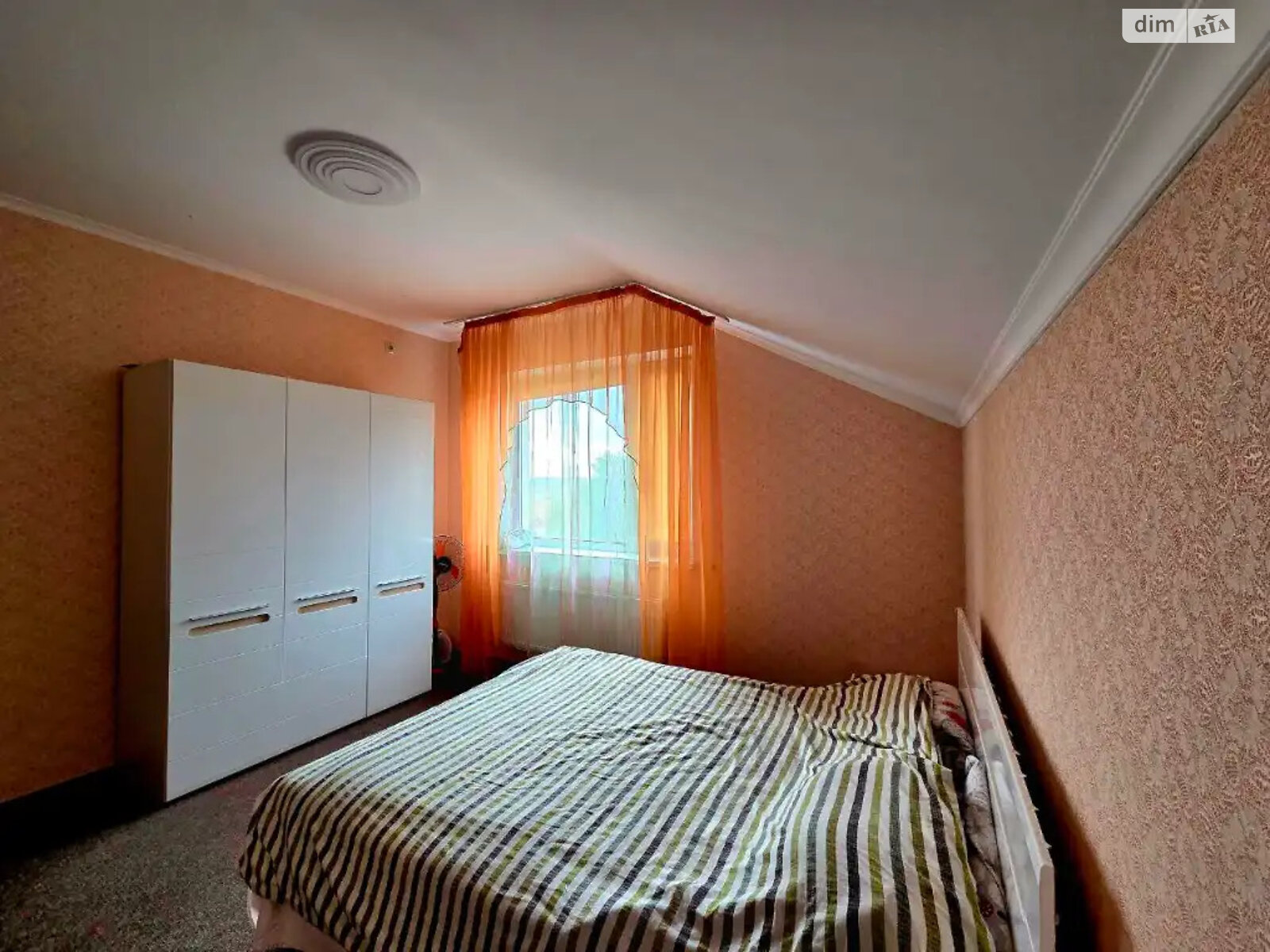 двухэтажный дом с отоплением, 152 кв. м, газобетон. Продажа в Днепре район Шевченковский фото 1 двухэтажный дом с отоплением, 152 кв. м, газобетон. Продажа в Днепре район Шевченковский фото 1