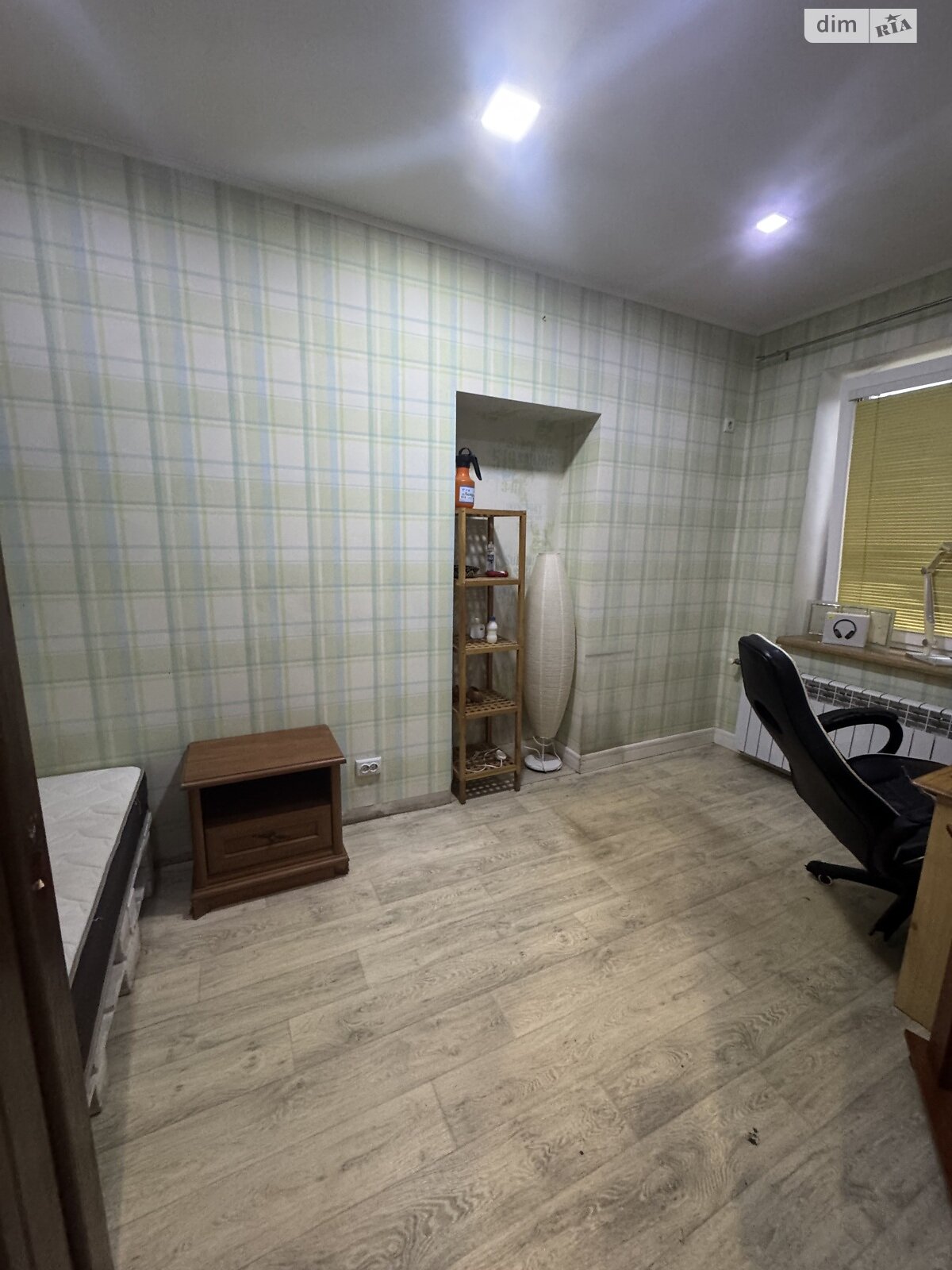 одноэтажный дом с ремонтом, 100 кв. м, кирпич. Продажа в Днепре район Чечеловский фото 1 одноэтажный дом с ремонтом, 100 кв. м, кирпич. Продажа в Днепре район Чечеловский фото 1