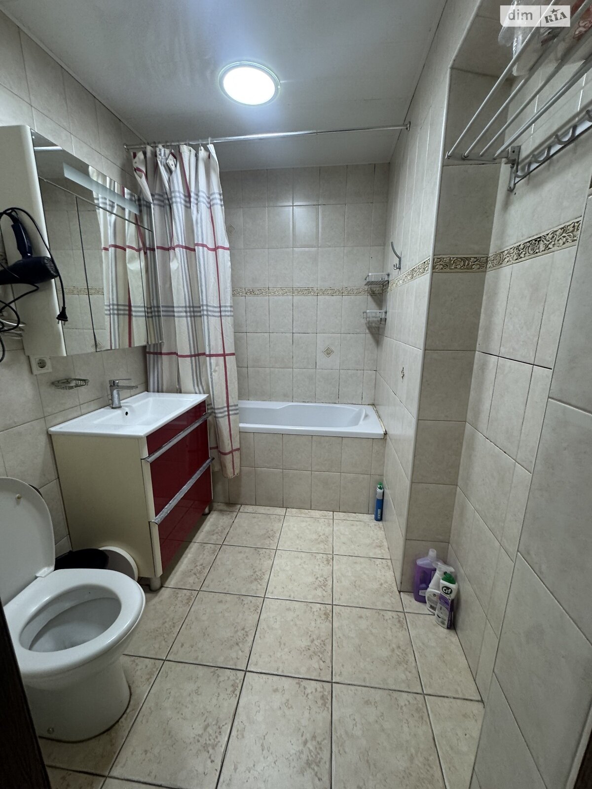 одноэтажный дом с ремонтом, 100 кв. м, кирпич. Продажа в Днепре район Чечеловский фото 1 одноэтажный дом с ремонтом, 100 кв. м, кирпич. Продажа в Днепре район Чечеловский фото 1