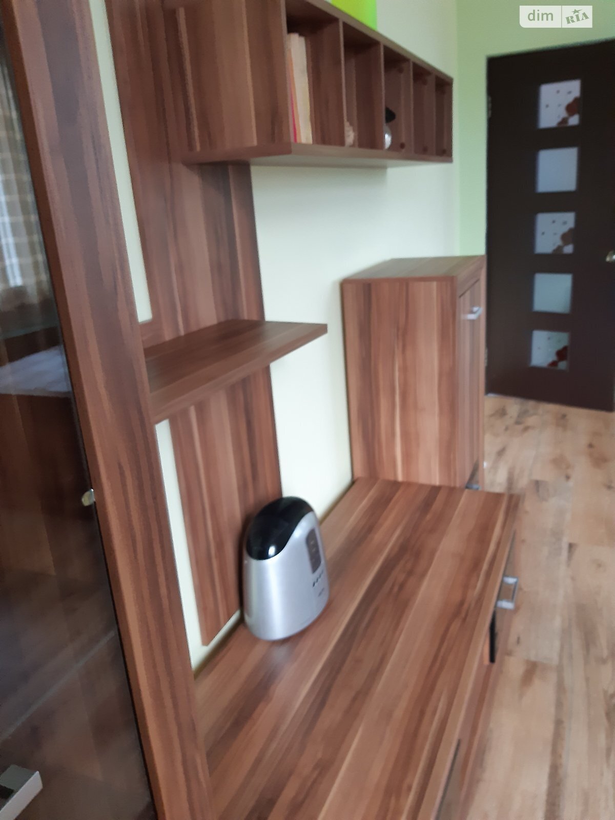 трехэтажный дом с гаражом, 380 кв. м, кирпич. Продажа в Днепре район Соборный фото 1 трехэтажный дом с гаражом, 380 кв. м, кирпич. Продажа в Днепре район Соборный фото 1