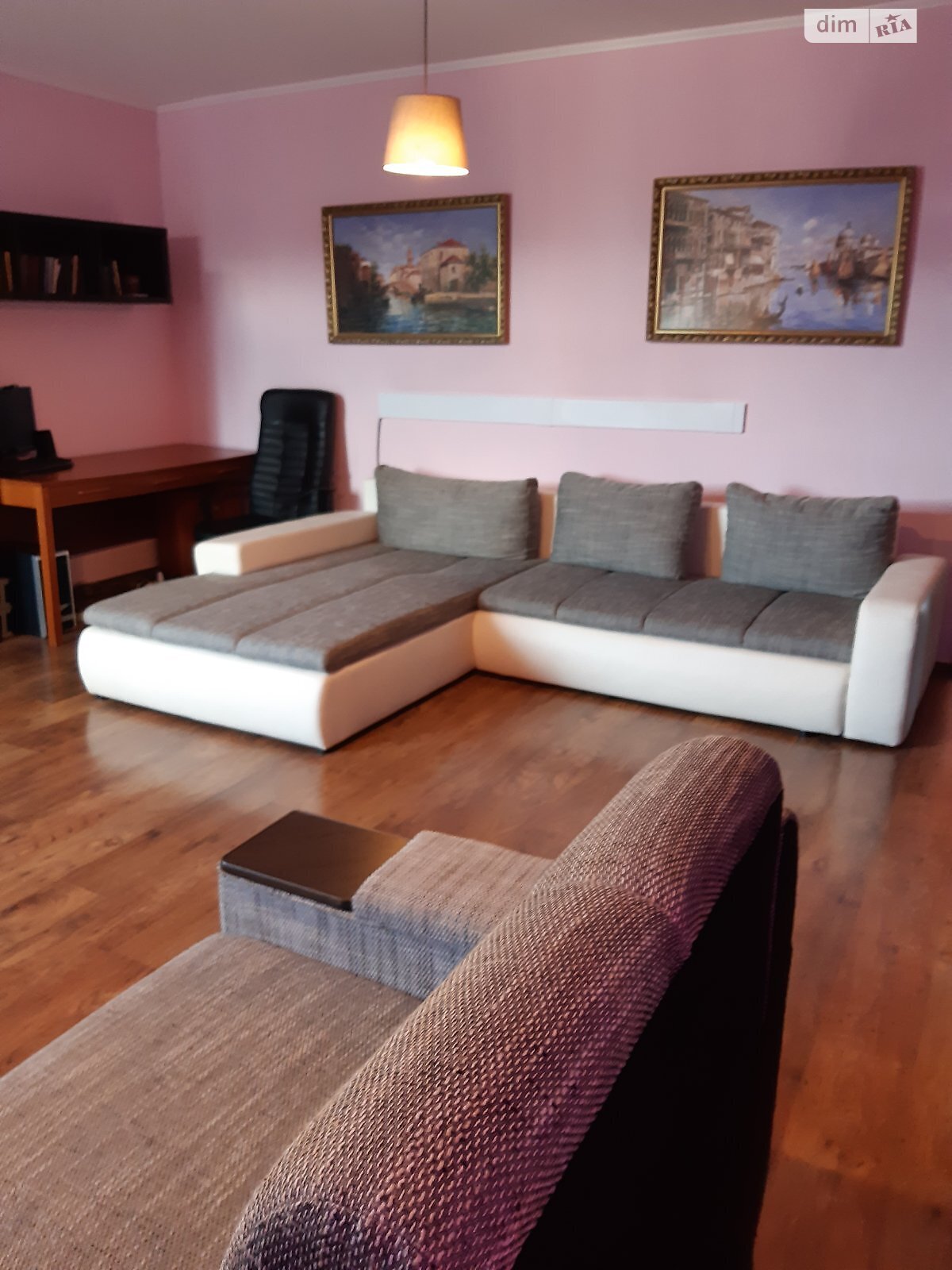 трехэтажный дом с гаражом, 380 кв. м, кирпич. Продажа в Днепре район Соборный фото 1 трехэтажный дом с гаражом, 380 кв. м, кирпич. Продажа в Днепре район Соборный фото 1