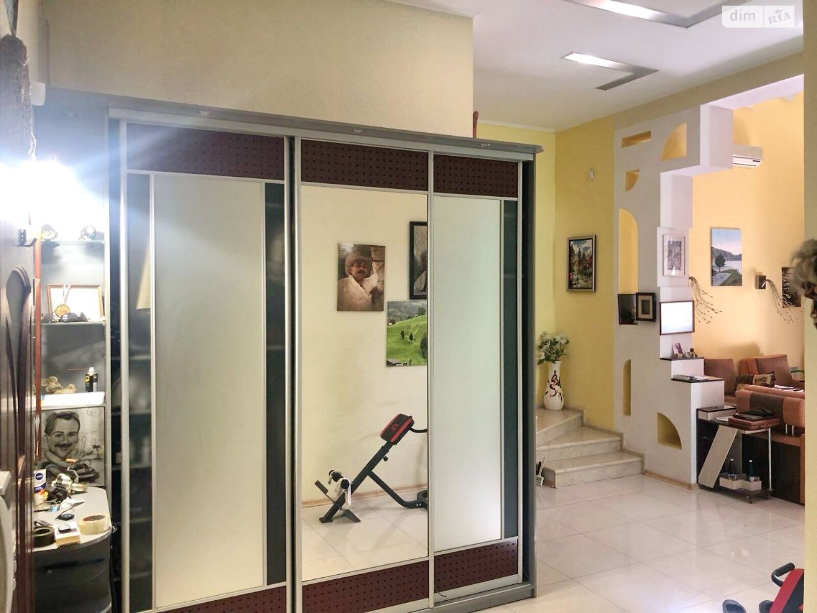 двухэтажный дом с гаражом, 280 кв. м, кирпич. Продажа в Днепре район Соборный фото 1 двухэтажный дом с гаражом, 280 кв. м, кирпич. Продажа в Днепре район Соборный фото 1
