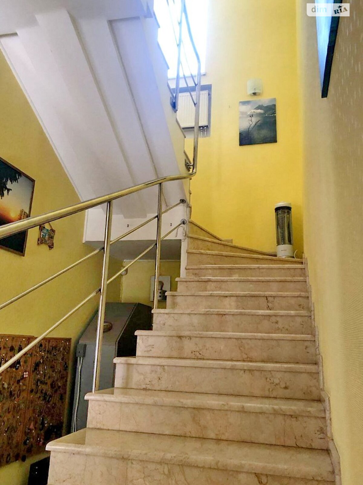 двухэтажный дом с гаражом, 280 кв. м, кирпич. Продажа в Днепре район Соборный фото 1 двухэтажный дом с гаражом, 280 кв. м, кирпич. Продажа в Днепре район Соборный фото 1