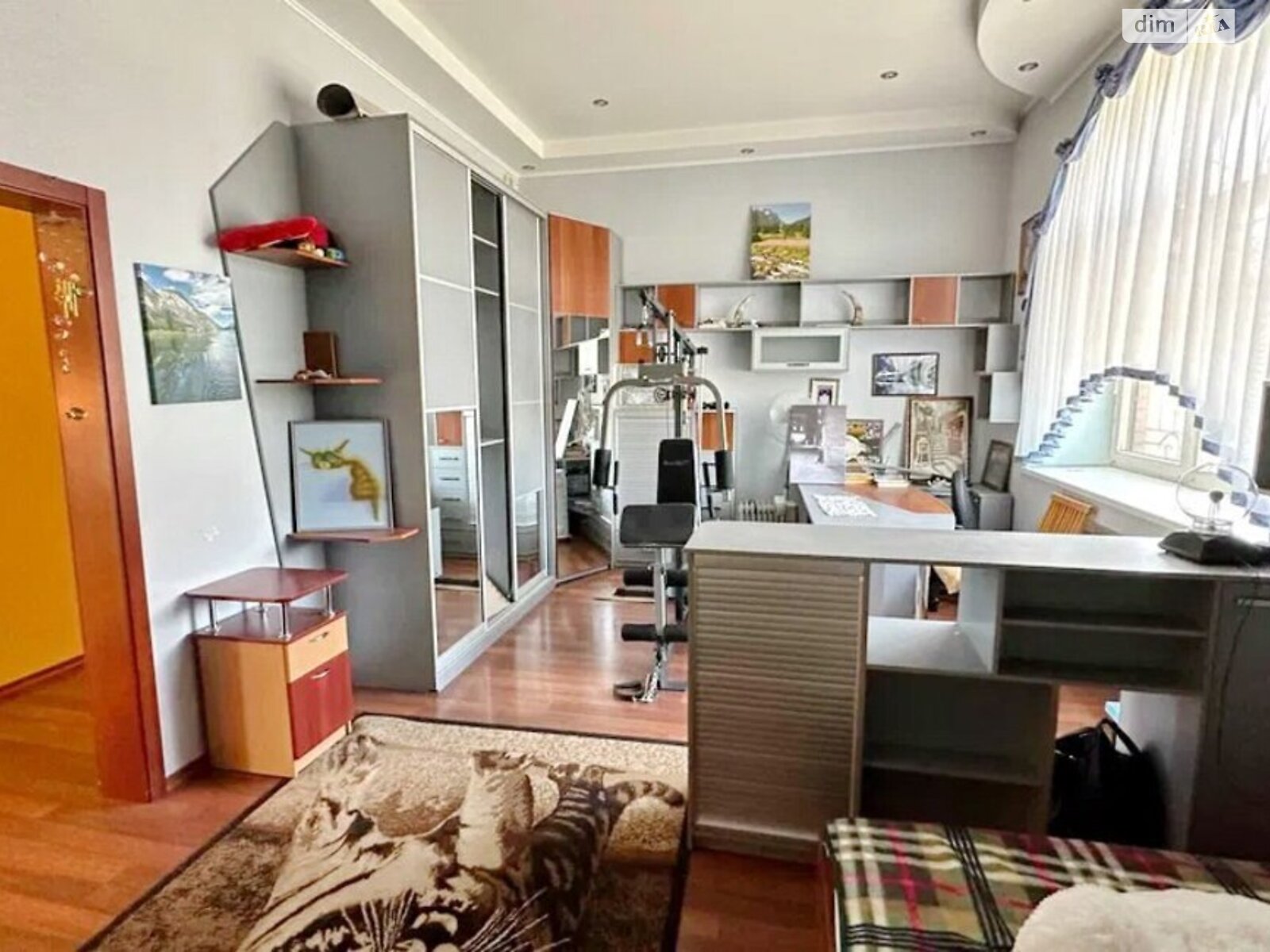 двухэтажный дом с гаражом, 280 кв. м, кирпич. Продажа в Днепре район Соборный фото 1 двухэтажный дом с гаражом, 280 кв. м, кирпич. Продажа в Днепре район Соборный фото 1