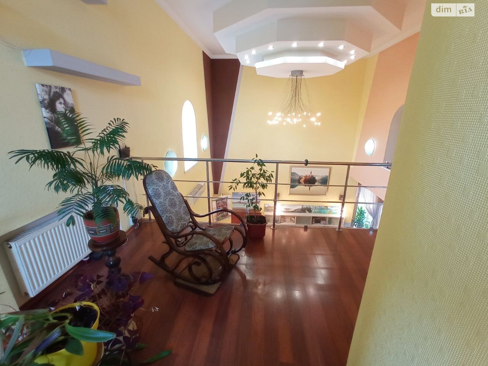 двухэтажный дом с гаражом, 288.8 кв. м, кирпич. Продажа в Днепре район Соборный фото 1 двухэтажный дом с гаражом, 288.8 кв. м, кирпич. Продажа в Днепре район Соборный фото 1