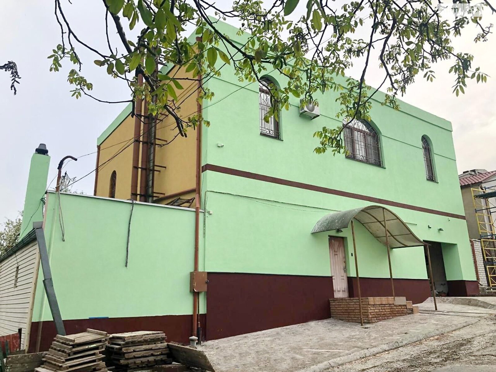 двухэтажный дом с гаражом, 288.8 кв. м, кирпич. Продажа в Днепре район Соборный фото 1 двухэтажный дом с гаражом, 288.8 кв. м, кирпич. Продажа в Днепре район Соборный фото 1