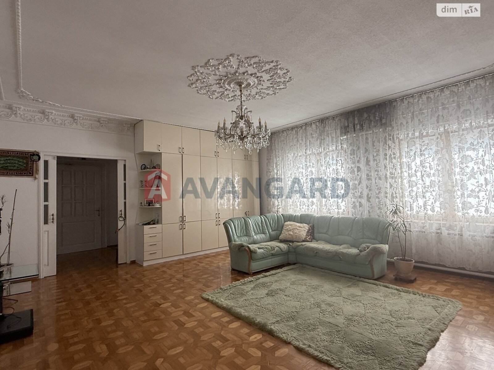 двухэтажный дом, 300 кв. м, кирпич. Продажа в Днепре район Соборный фото 1 двухэтажный дом, 300 кв. м, кирпич. Продажа в Днепре район Соборный фото 1