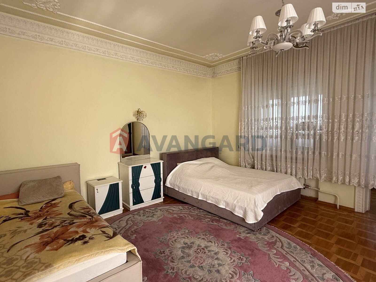 двухэтажный дом, 300 кв. м, кирпич. Продажа в Днепре район Соборный фото 1 двухэтажный дом, 300 кв. м, кирпич. Продажа в Днепре район Соборный фото 1
