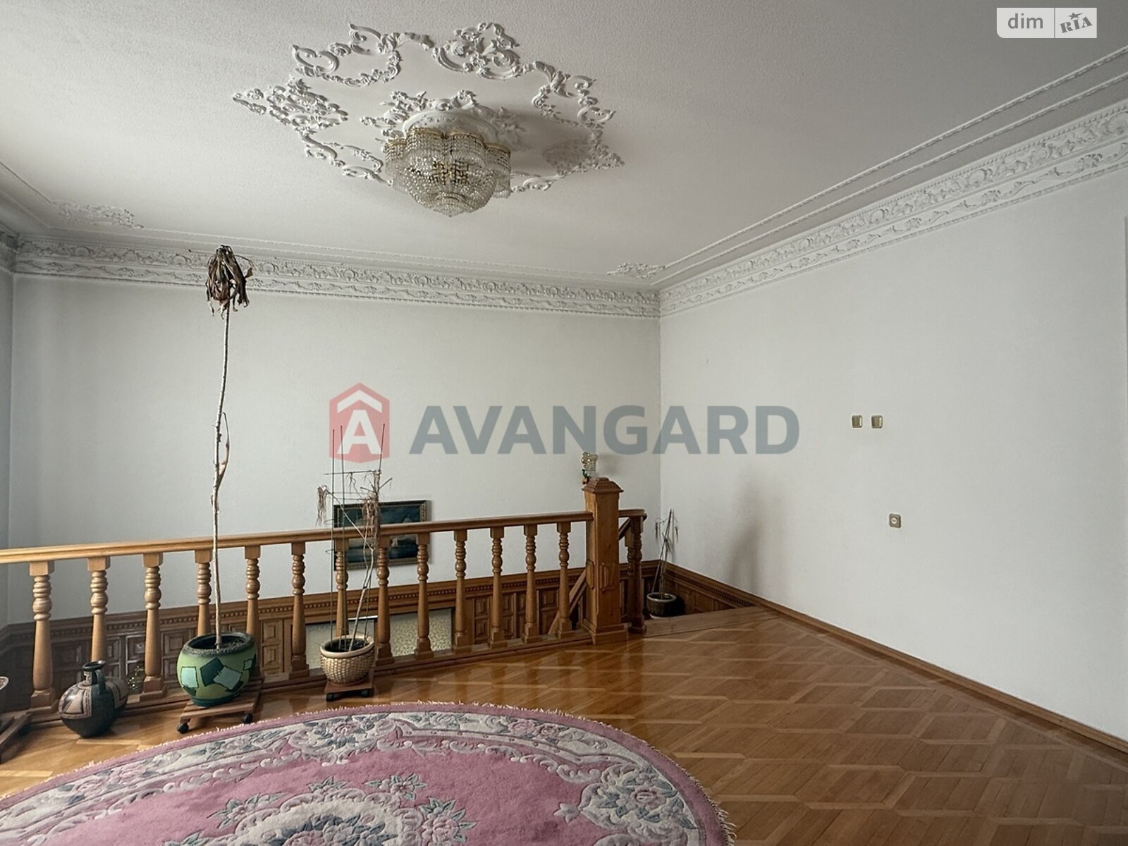 двухэтажный дом, 300 кв. м, кирпич. Продажа в Днепре район Соборный фото 1 двухэтажный дом, 300 кв. м, кирпич. Продажа в Днепре район Соборный фото 1