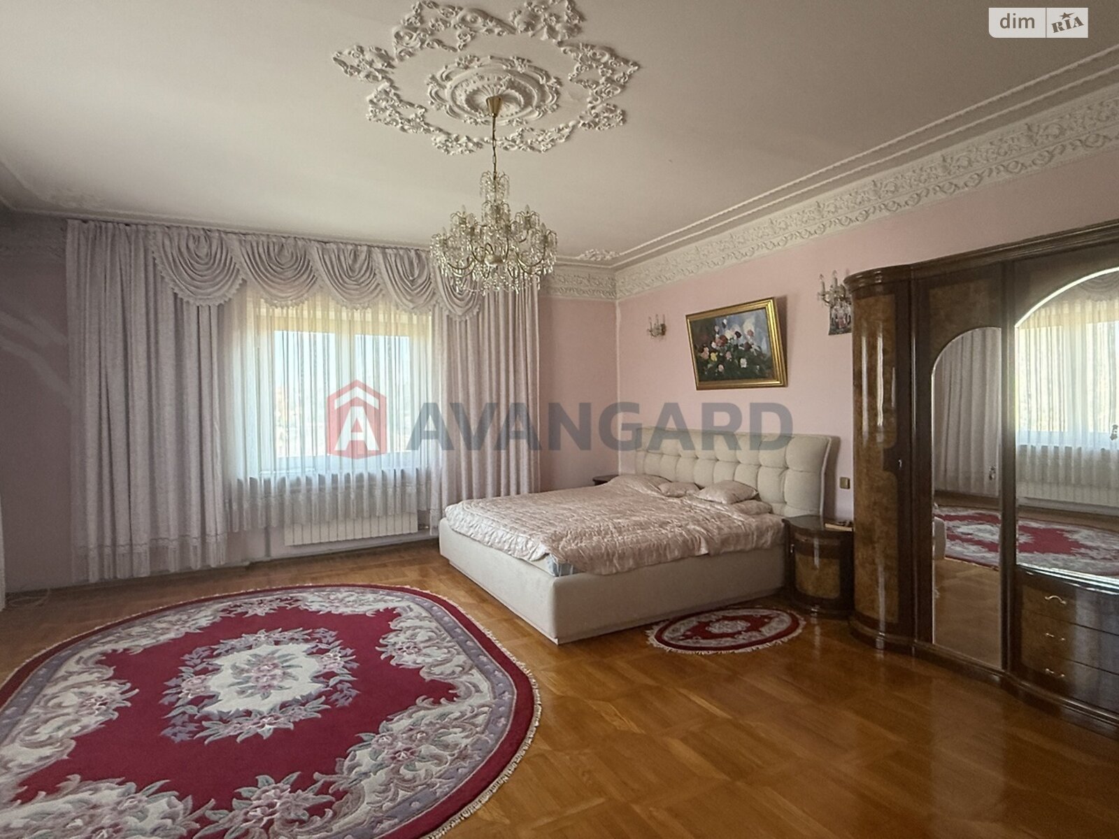 двухэтажный дом, 300 кв. м, кирпич. Продажа в Днепре район Соборный фото 1 двухэтажный дом, 300 кв. м, кирпич. Продажа в Днепре район Соборный фото 1