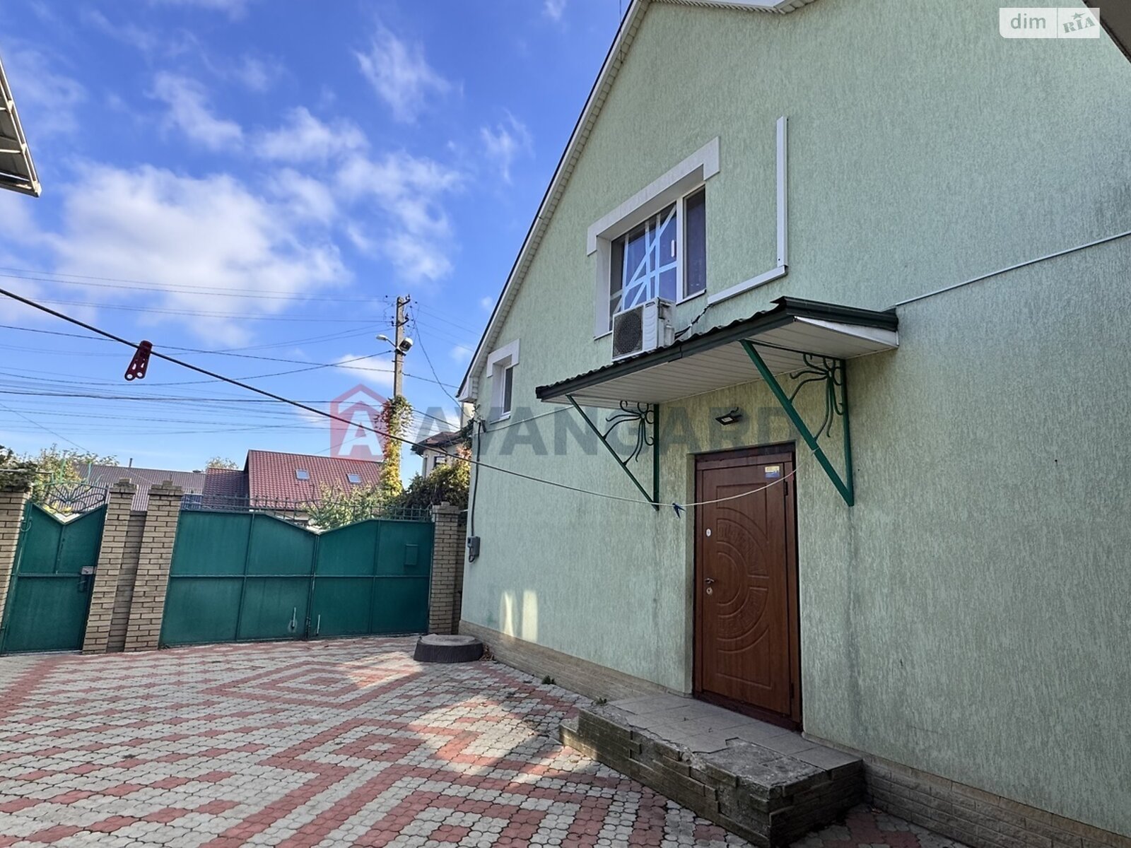 двухэтажный дом, 150.6 кв. м, кирпич. Продажа в Днепре район Соборный фото 1 двухэтажный дом, 150.6 кв. м, кирпич. Продажа в Днепре район Соборный фото 1
