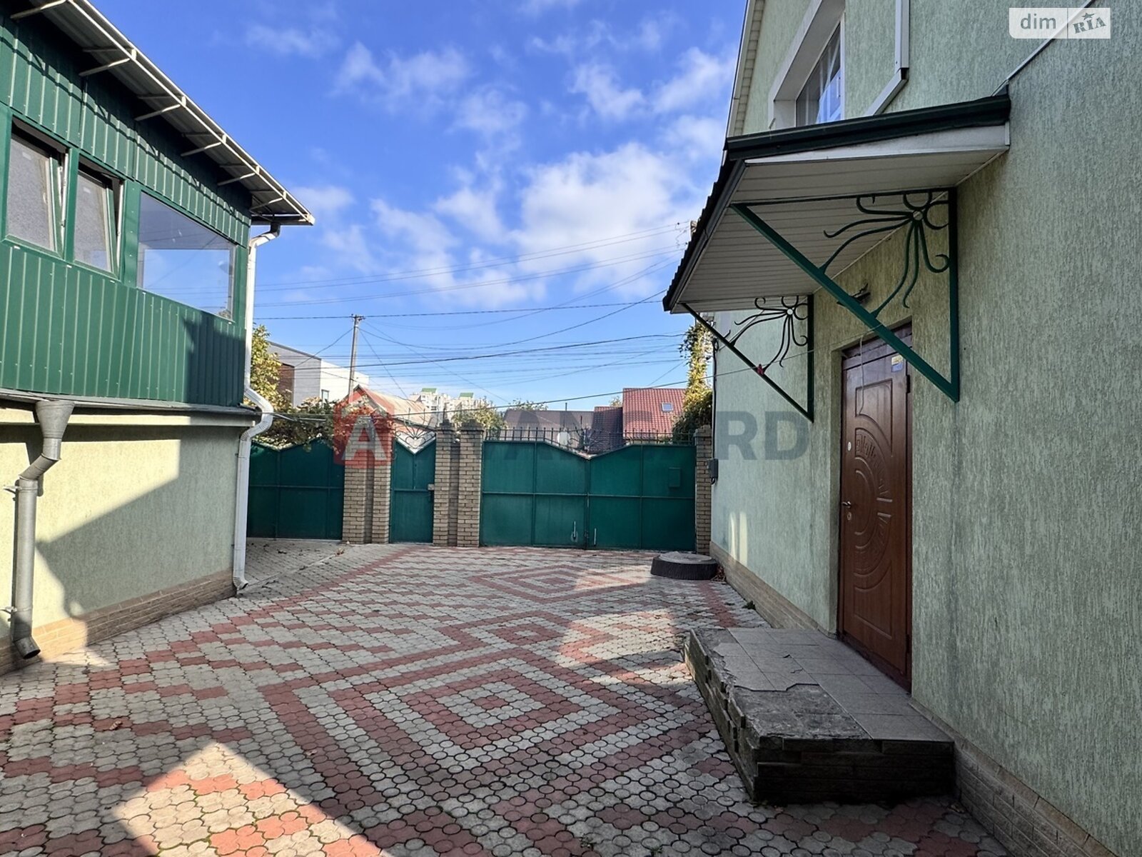 двухэтажный дом, 150.6 кв. м, кирпич. Продажа в Днепре район Соборный фото 1 двухэтажный дом, 150.6 кв. м, кирпич. Продажа в Днепре район Соборный фото 1