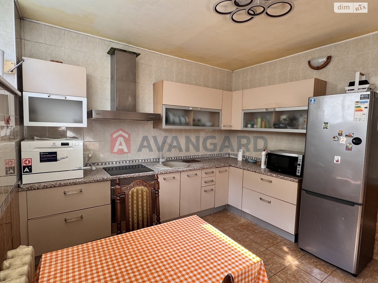 двухэтажный дом, 150.6 кв. м, кирпич. Продажа в Днепре район Соборный фото 1 двухэтажный дом, 150.6 кв. м, кирпич. Продажа в Днепре район Соборный фото 1