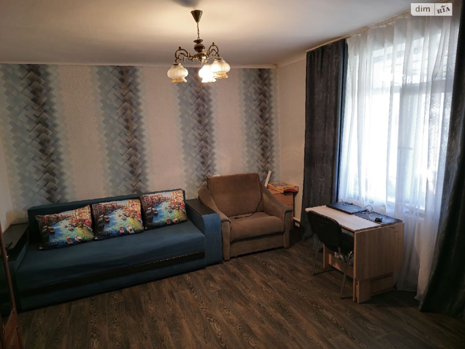 одноэтажный дом с гаражом, 51.7 кв. м, кирпич. Продажа в Днепре район Соборный фото 1 одноэтажный дом с гаражом, 51.7 кв. м, кирпич. Продажа в Днепре район Соборный фото 1