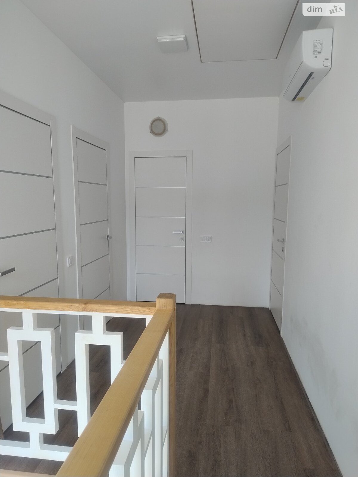 двухэтажный дом с верандой, 121.8 кв. м, кирпич. Продажа в Днепре район Соборный фото 1 двухэтажный дом с верандой, 121.8 кв. м, кирпич. Продажа в Днепре район Соборный фото 1