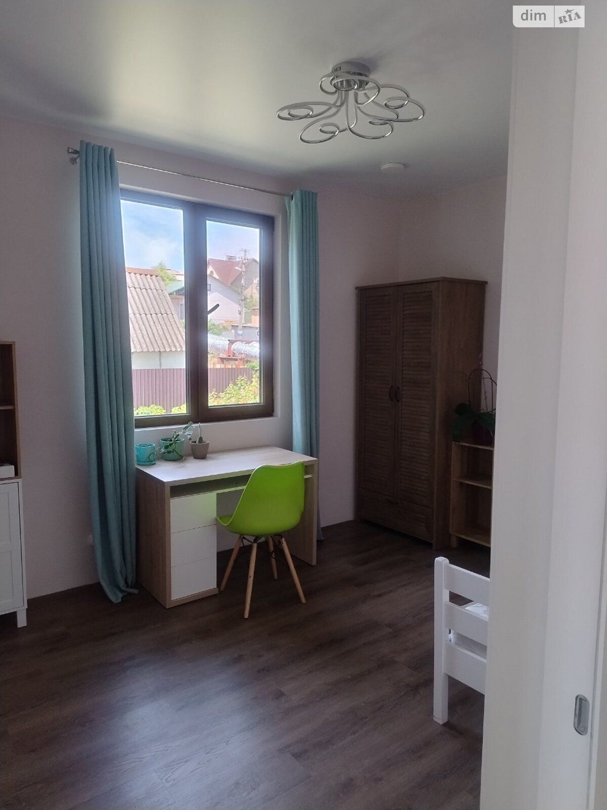 двухэтажный дом с верандой, 121.8 кв. м, кирпич. Продажа в Днепре район Соборный фото 1 двухэтажный дом с верандой, 121.8 кв. м, кирпич. Продажа в Днепре район Соборный фото 1