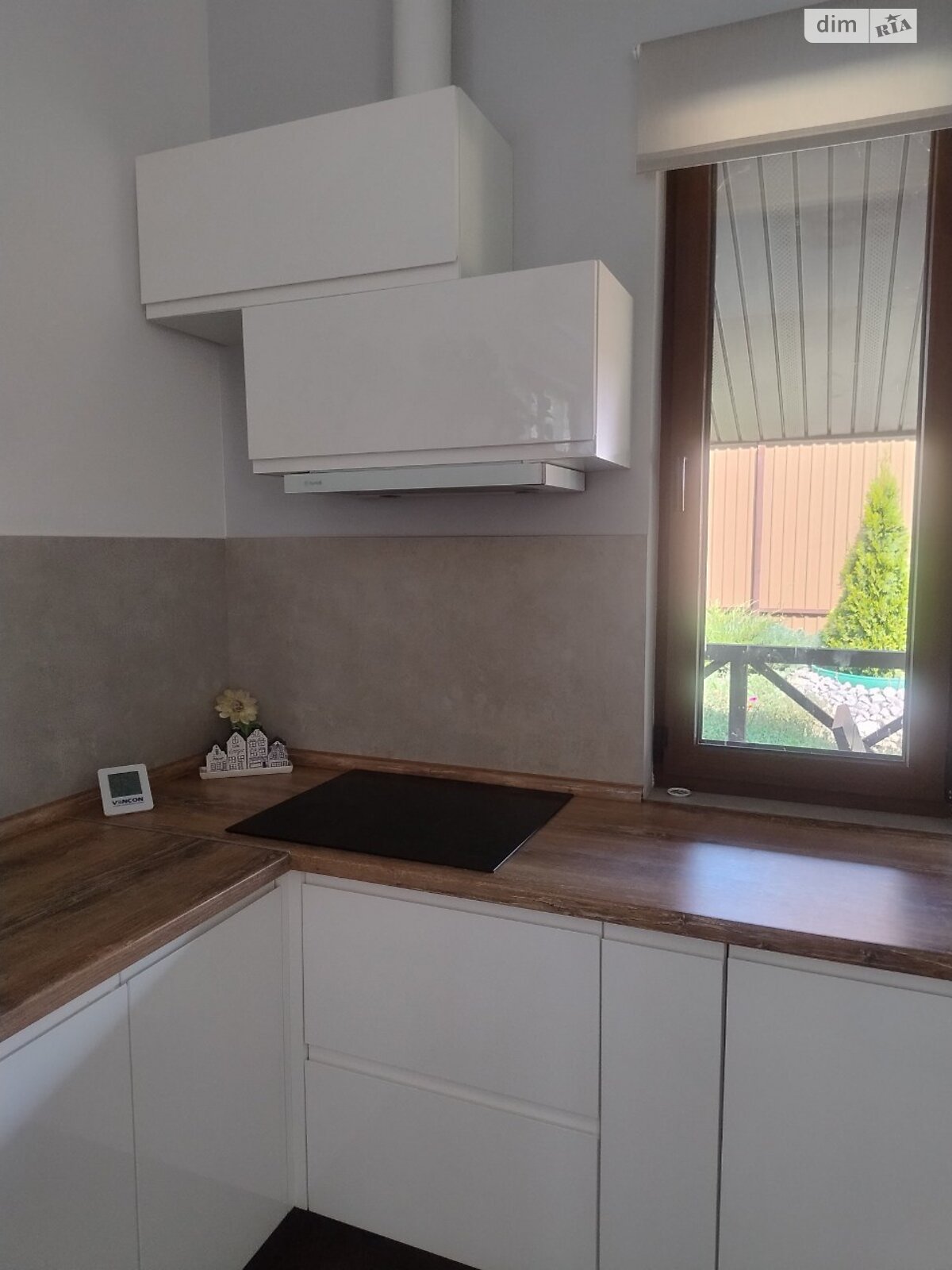 двухэтажный дом с верандой, 121.8 кв. м, кирпич. Продажа в Днепре район Соборный фото 1 двухэтажный дом с верандой, 121.8 кв. м, кирпич. Продажа в Днепре район Соборный фото 1
