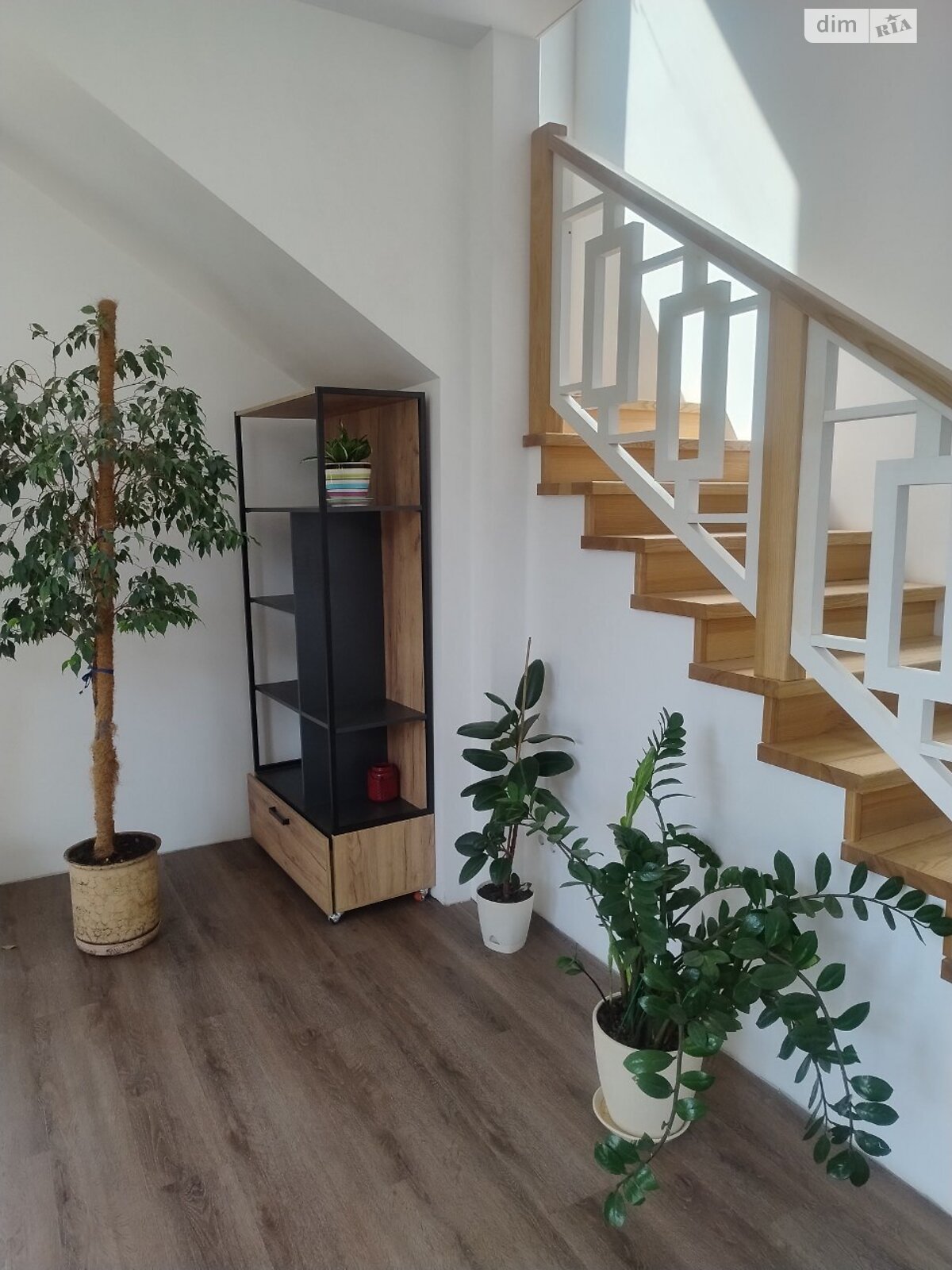 двухэтажный дом веранда, 121.8 кв. м, кирпич. Продажа в Днепре район Соборный фото 1 двухэтажный дом веранда, 121.8 кв. м, кирпич. Продажа в Днепре район Соборный фото 1