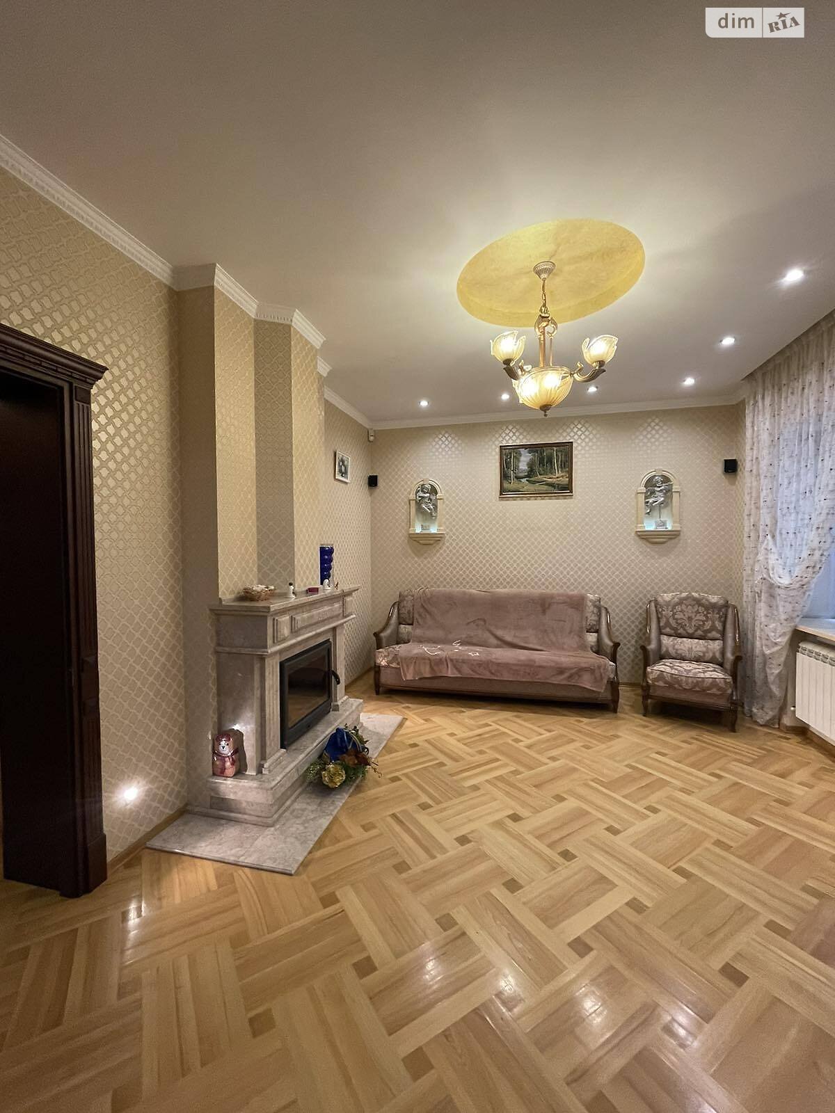 двухэтажный дом, 219 кв. м, кирпич. Продажа в Днепре район Соборный фото 1