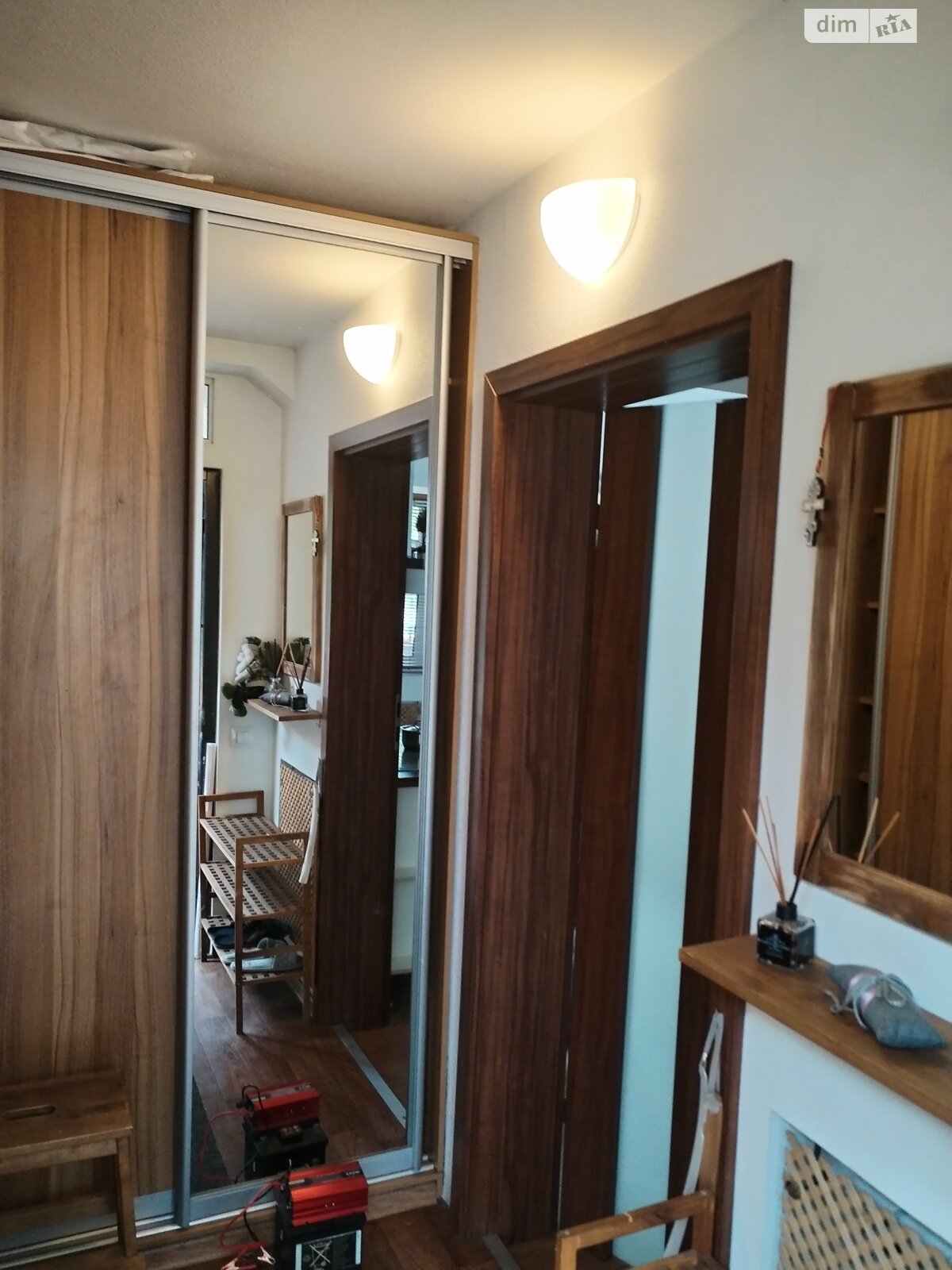 двухэтажный дом с верандой, 130 кв. м, сендвич-панели. Продажа в Днепре район Соборный фото 1 двухэтажный дом с верандой, 130 кв. м, сендвич-панели. Продажа в Днепре район Соборный фото 1