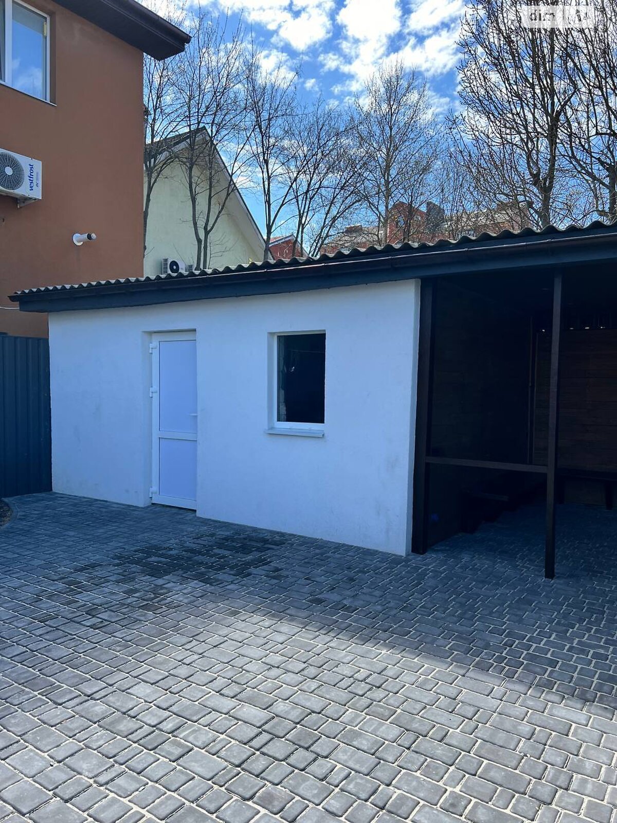 двоповерховий будинок з опаленням, 150 кв. м, кирпич. Продаж в Дніпрі, район Соборний фото 1 двоповерховий будинок з опаленням, 150 кв. м, кирпич. Продаж в Дніпрі, район Соборний фото 1