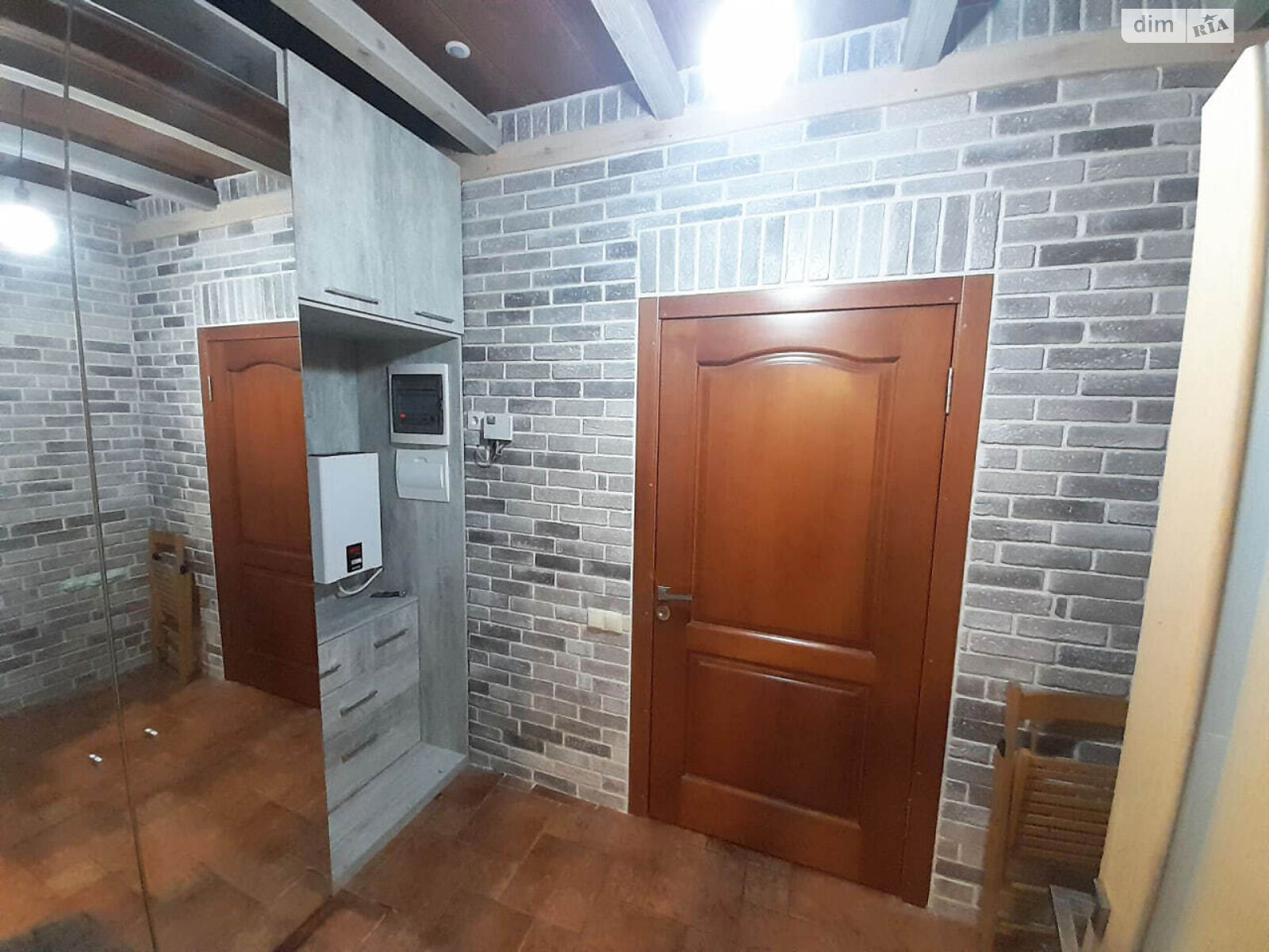 двоповерховий будинок з балконом, 226.1 кв. м, цегла. Продаж в Дніпрі, район Соборний фото 1 двоповерховий будинок з балконом, 226.1 кв. м, цегла. Продаж в Дніпрі, район Соборний фото 1