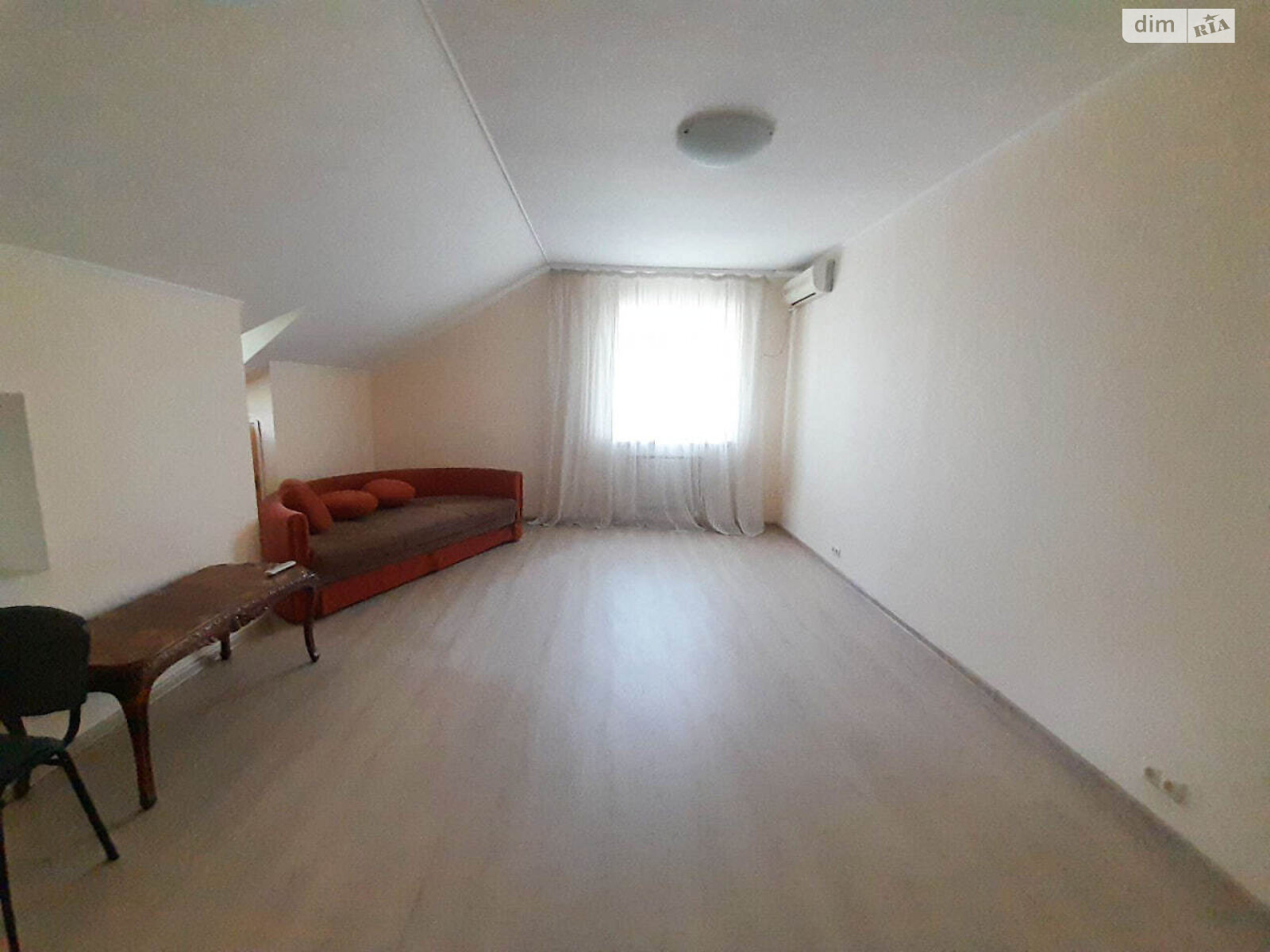 двоповерховий будинок з балконом, 226.1 кв. м, цегла. Продаж в Дніпрі, район Соборний фото 1 двоповерховий будинок з балконом, 226.1 кв. м, цегла. Продаж в Дніпрі, район Соборний фото 1