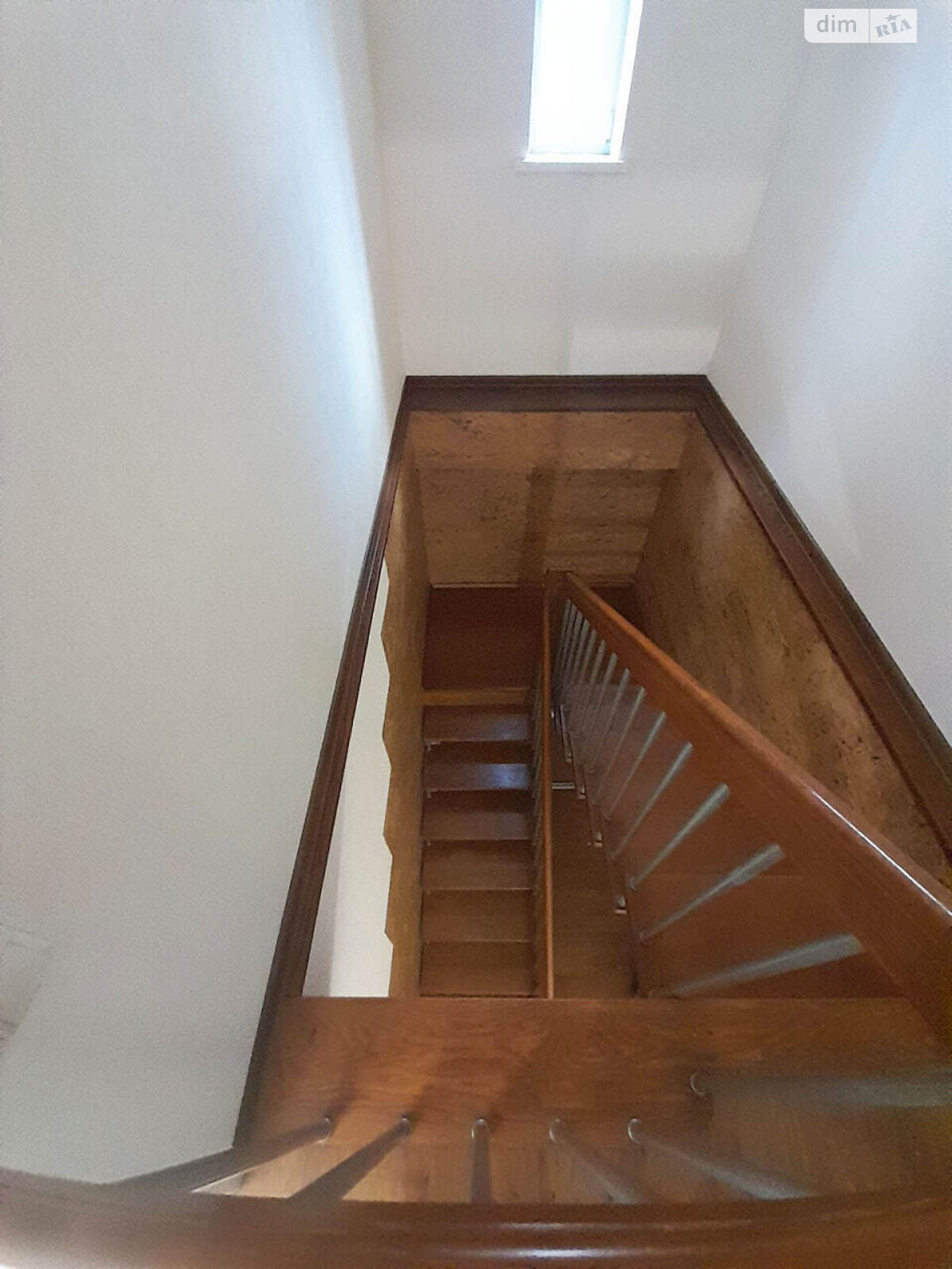 двоповерховий будинок з балконом, 226.1 кв. м, цегла. Продаж в Дніпрі, район Соборний фото 1 двоповерховий будинок з балконом, 226.1 кв. м, цегла. Продаж в Дніпрі, район Соборний фото 1