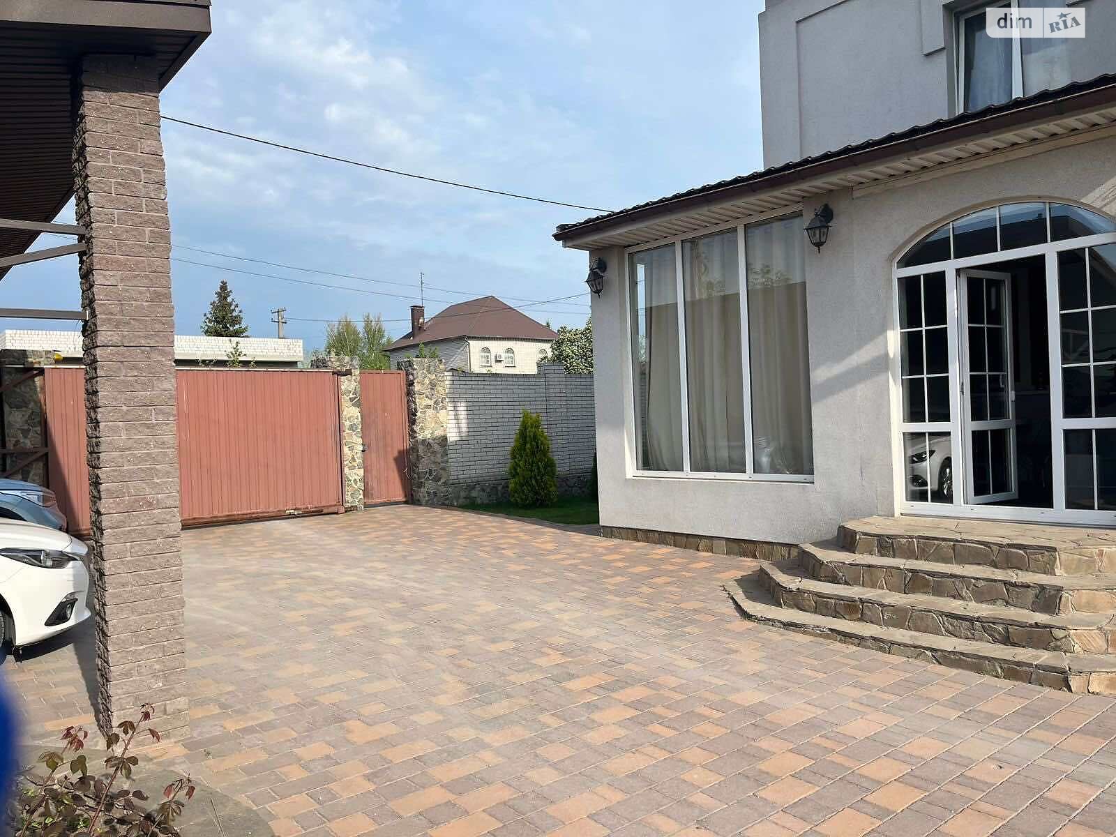 двухэтажный дом с верандой, 245 кв. м, кирпич. Продажа в Днепре район Соборный фото 1 двухэтажный дом с верандой, 245 кв. м, кирпич. Продажа в Днепре район Соборный фото 1