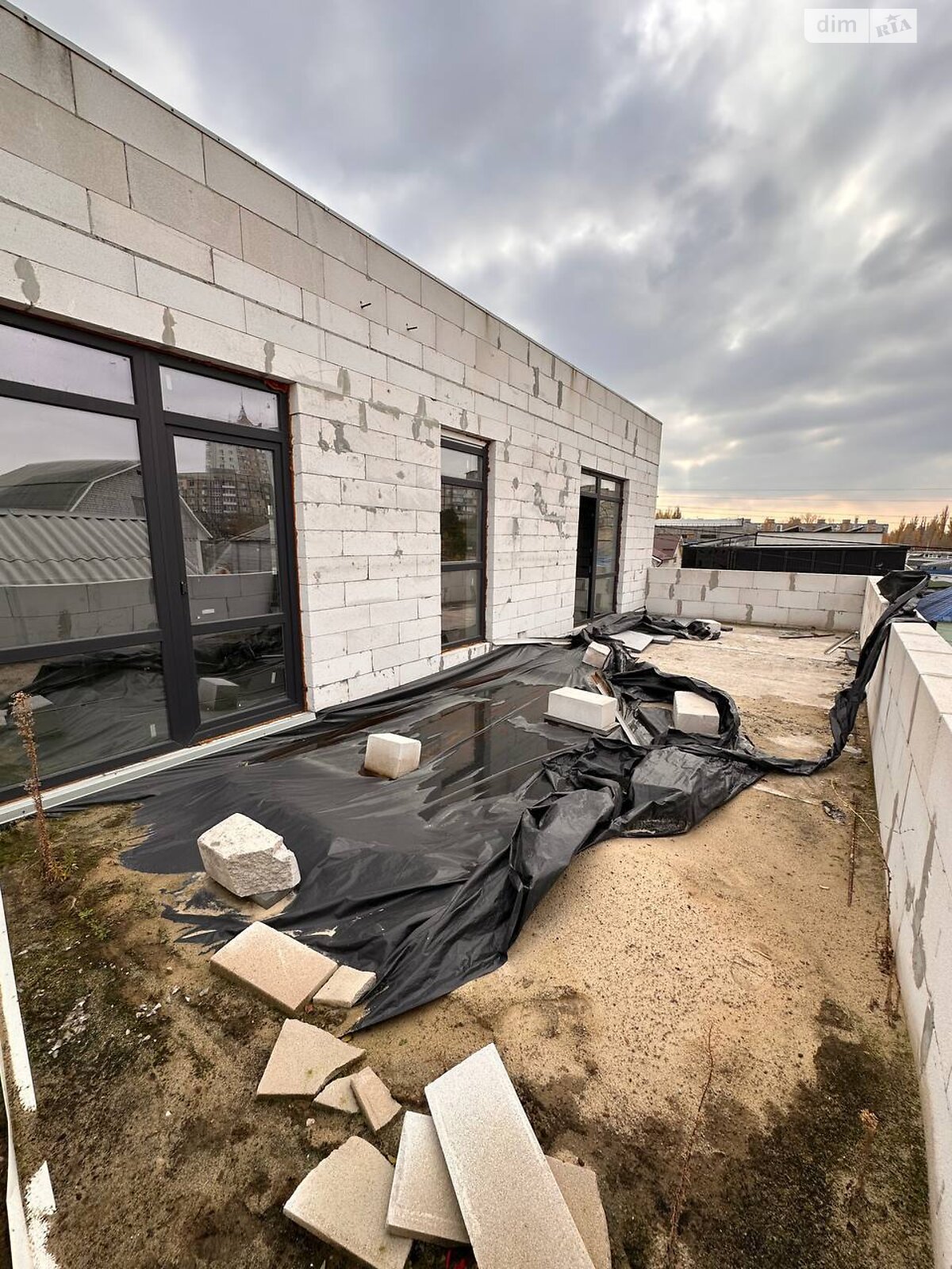 двухэтажный дом с верандой, 230 кв. м, газобетон. Продажа в Днепре район Солнечный фото 1