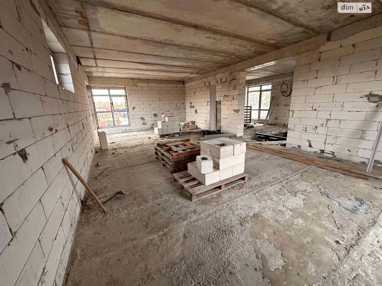 двухэтажный дом с верандой, 230 кв. м, газобетон. Продажа в Днепре район Солнечный фото 1