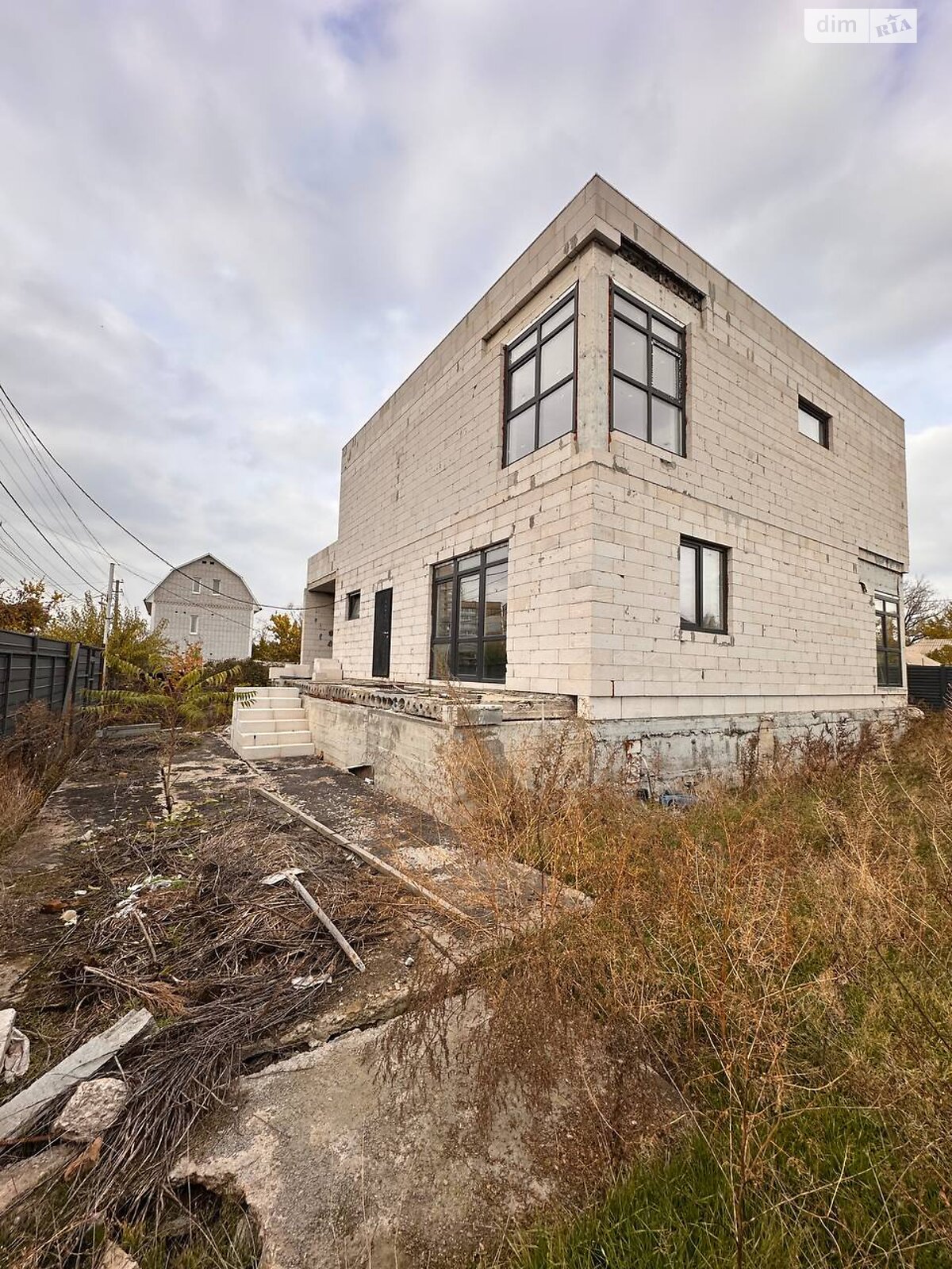 двухэтажный дом с верандой, 230 кв. м, газобетон. Продажа в Днепре район Солнечный фото 1