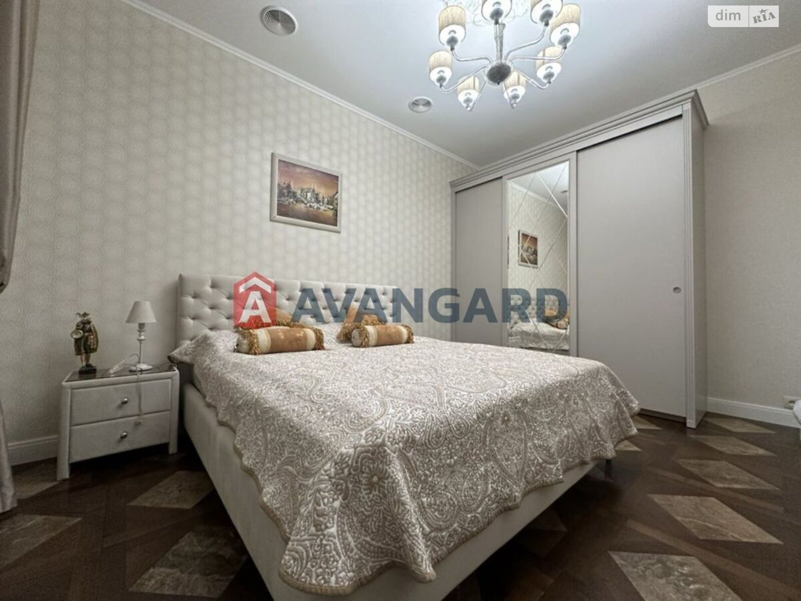 двоповерховий будинок, 295 кв. м, кирпич. Продаж у Дніпрі фото 1 двоповерховий будинок, 295 кв. м, кирпич. Продаж у Дніпрі фото 1