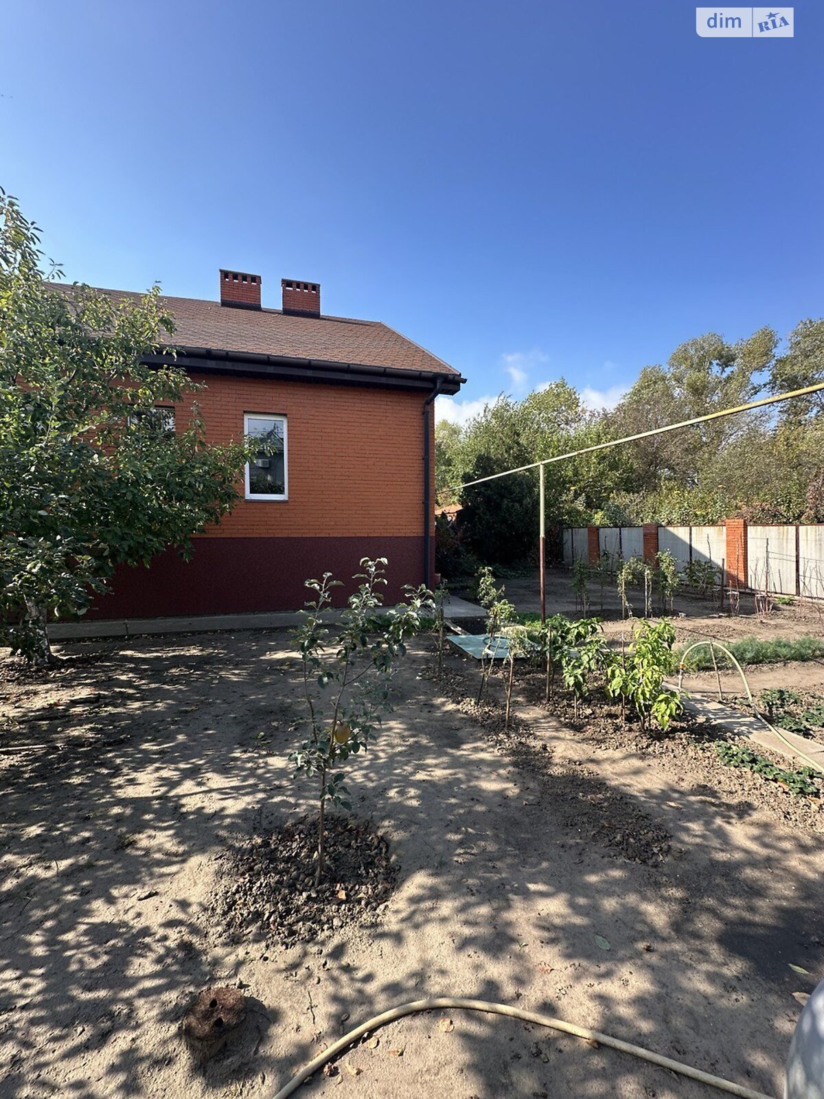 триповерховий будинок з гаражем, 392 кв. м, цегла. Продаж в Дніпрі, район Стара Ігрень фото 1 триповерховий будинок з гаражем, 392 кв. м, цегла. Продаж в Дніпрі, район Стара Ігрень фото 1