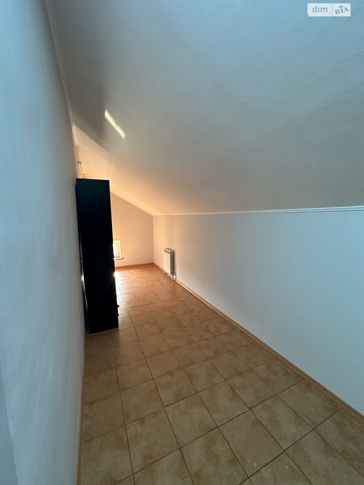 триповерховий будинок з гаражем, 392 кв. м, цегла. Продаж в Дніпрі, район Стара Ігрень фото 1 триповерховий будинок з гаражем, 392 кв. м, цегла. Продаж в Дніпрі, район Стара Ігрень фото 1